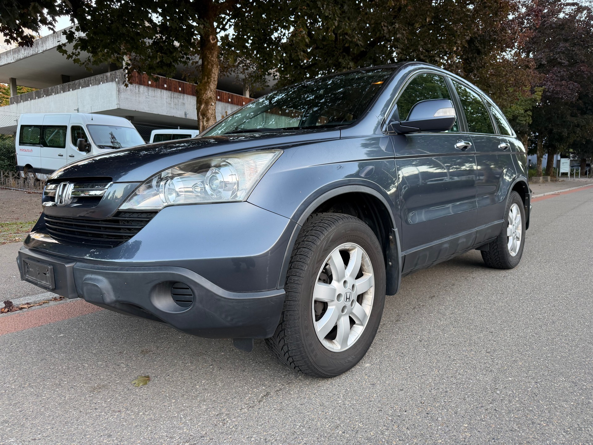 HONDA CR-V 2.0 4WD Elegance-showroom-element-1