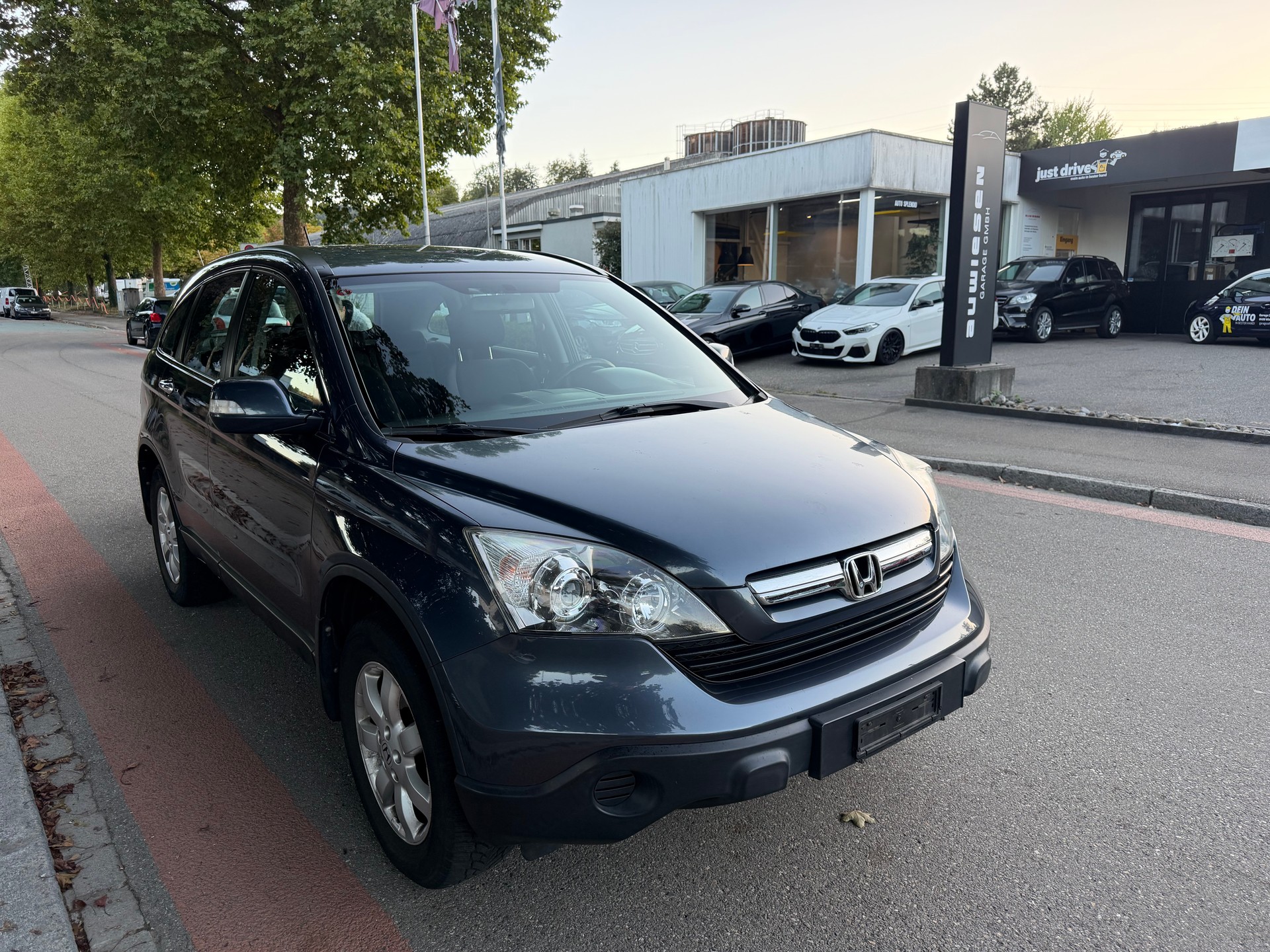 HONDA CR-V 2.0 4WD Elegance-showroom-element-3