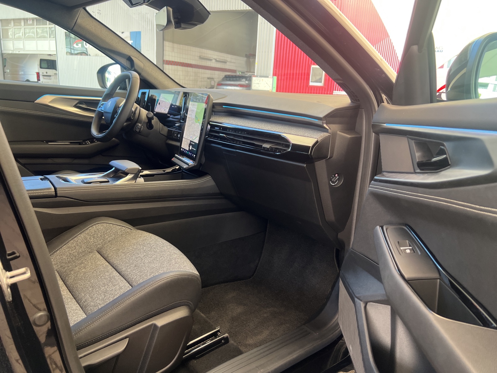 RENAULT Austral 1.3 TCe techno *158PS* Mild-Hybrid-image-13
