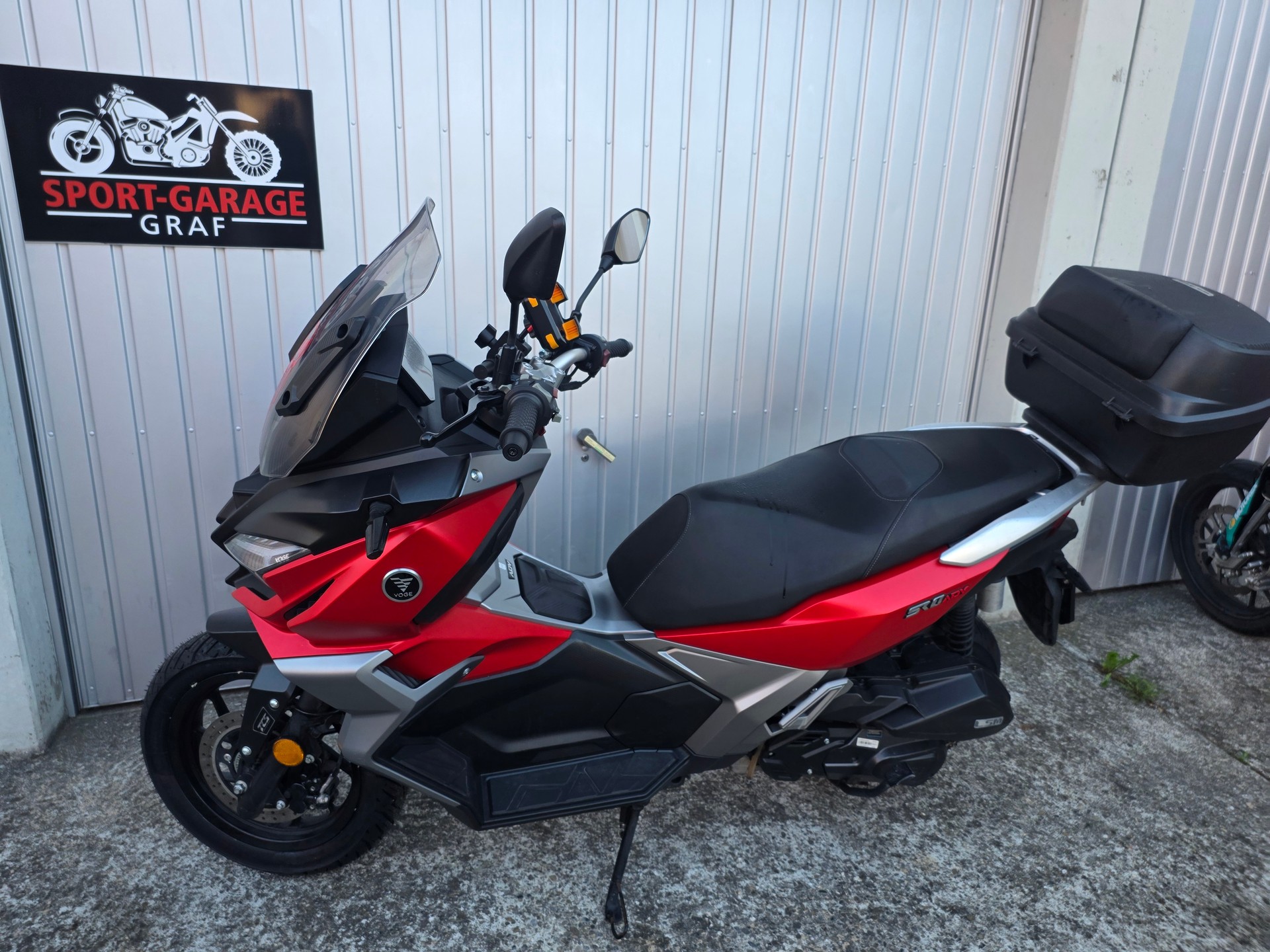 VOGE SR 1 ADV 125-showroom-element-3
