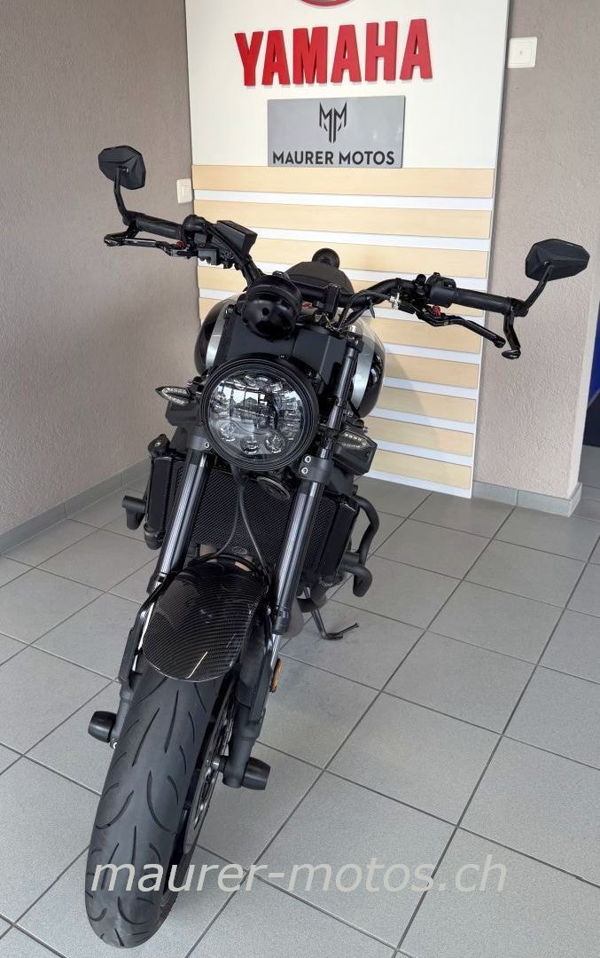 YAMAHA XSR 900 ABS CUSTOM CARBON-image-2