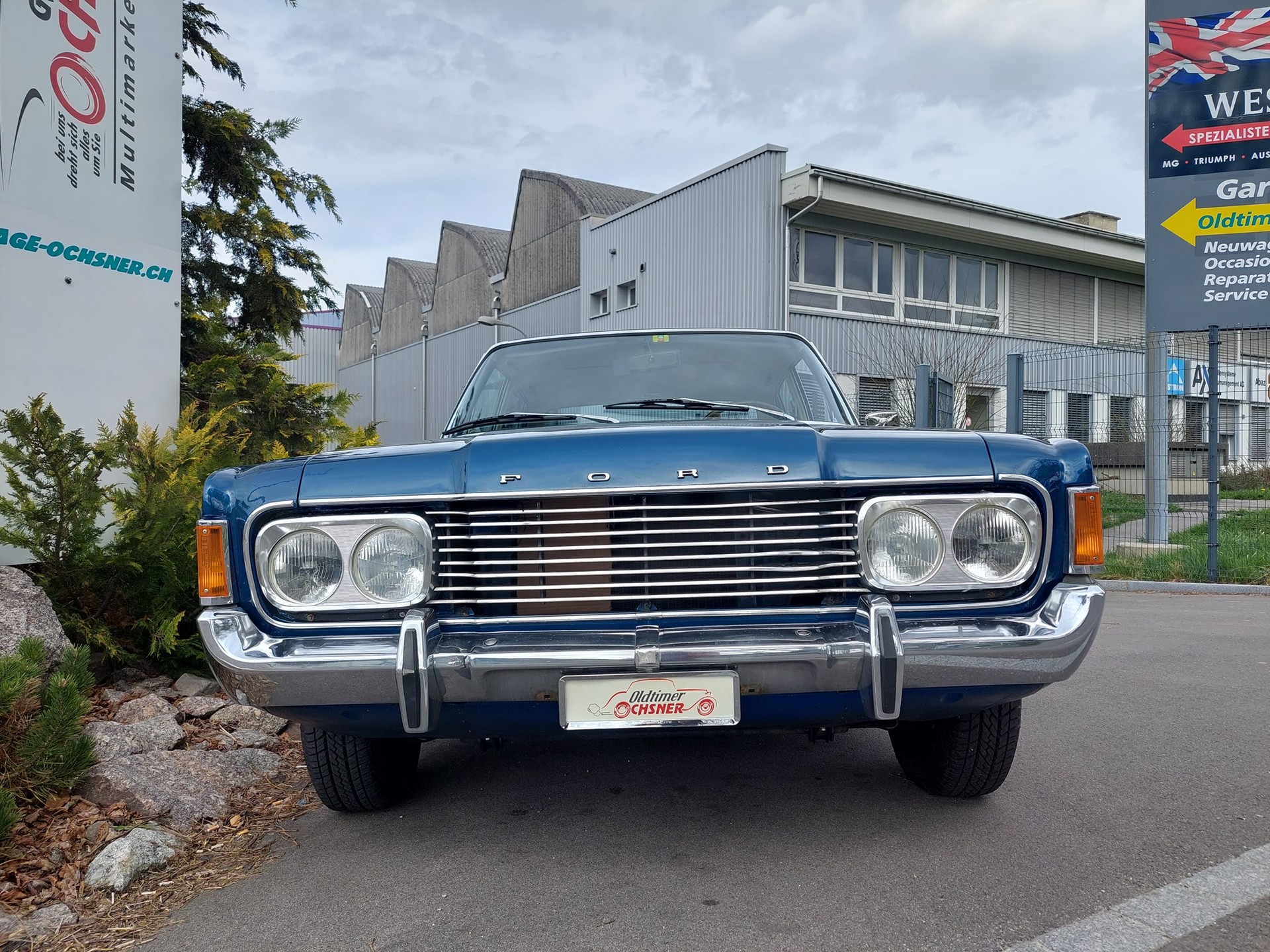 FORD 26 M-showroom-element-3