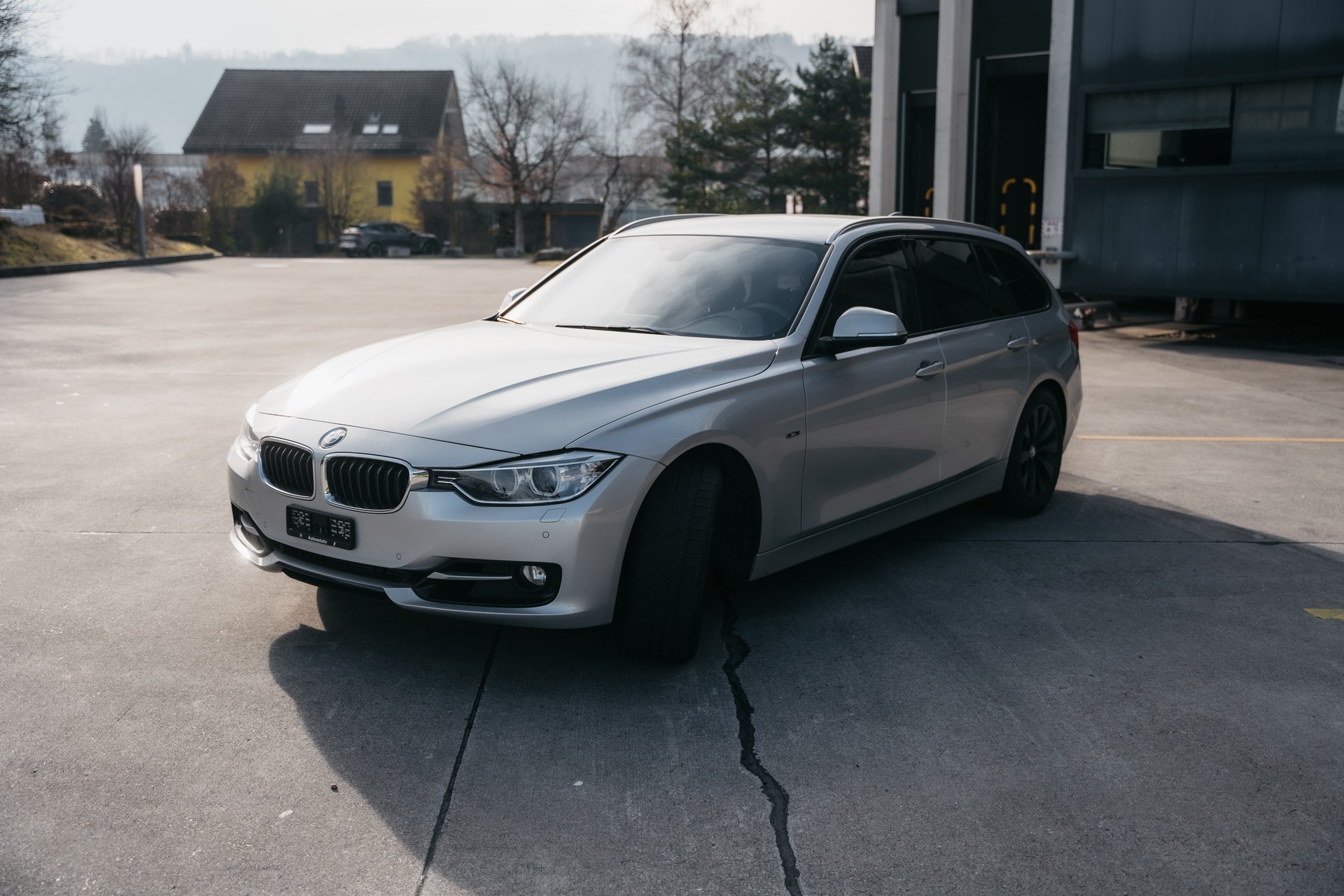 BMW 328i xDrive Touring Sport Line Steptronic-image-2