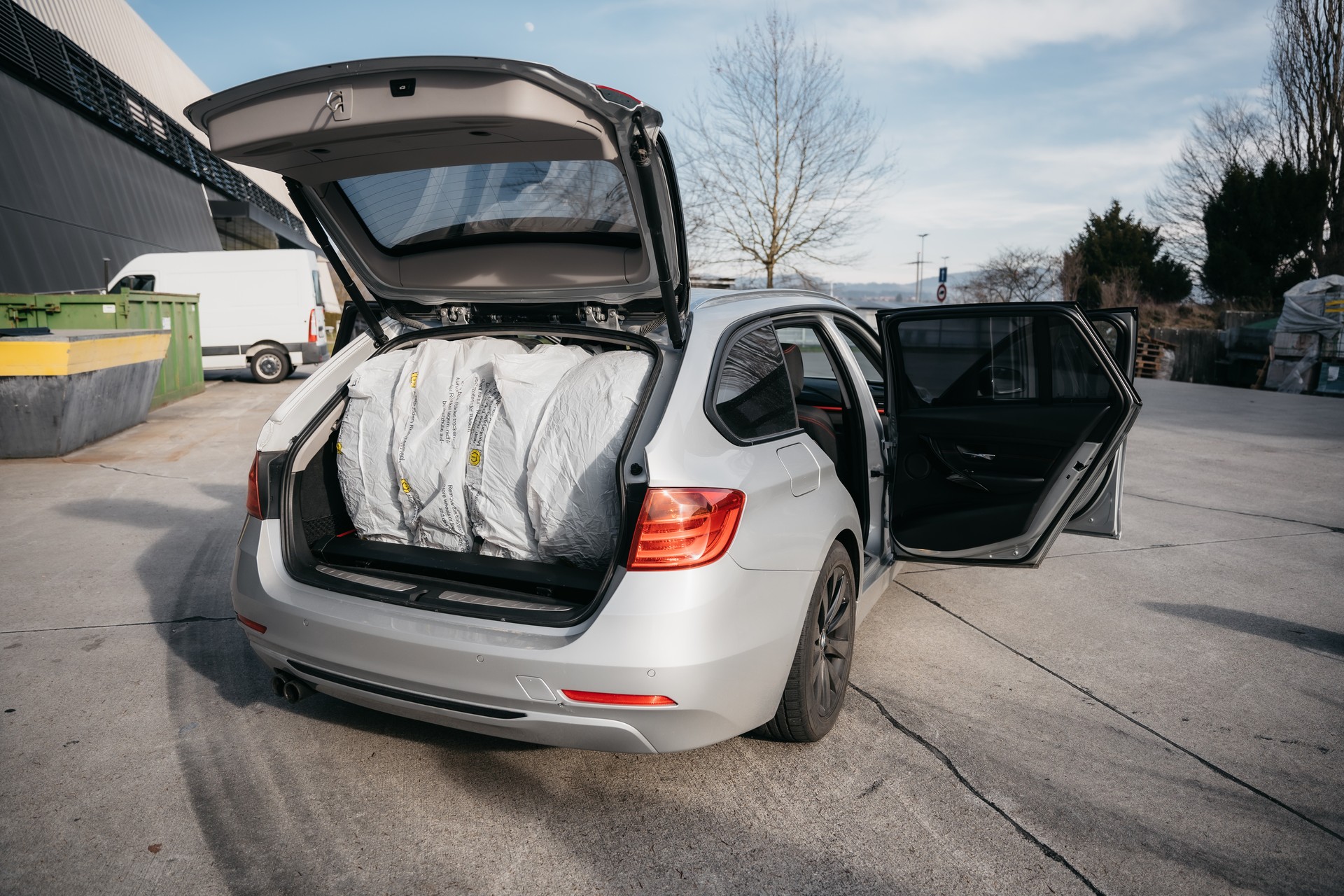 BMW 328i xDrive Touring Sport Line Steptronic-image-10
