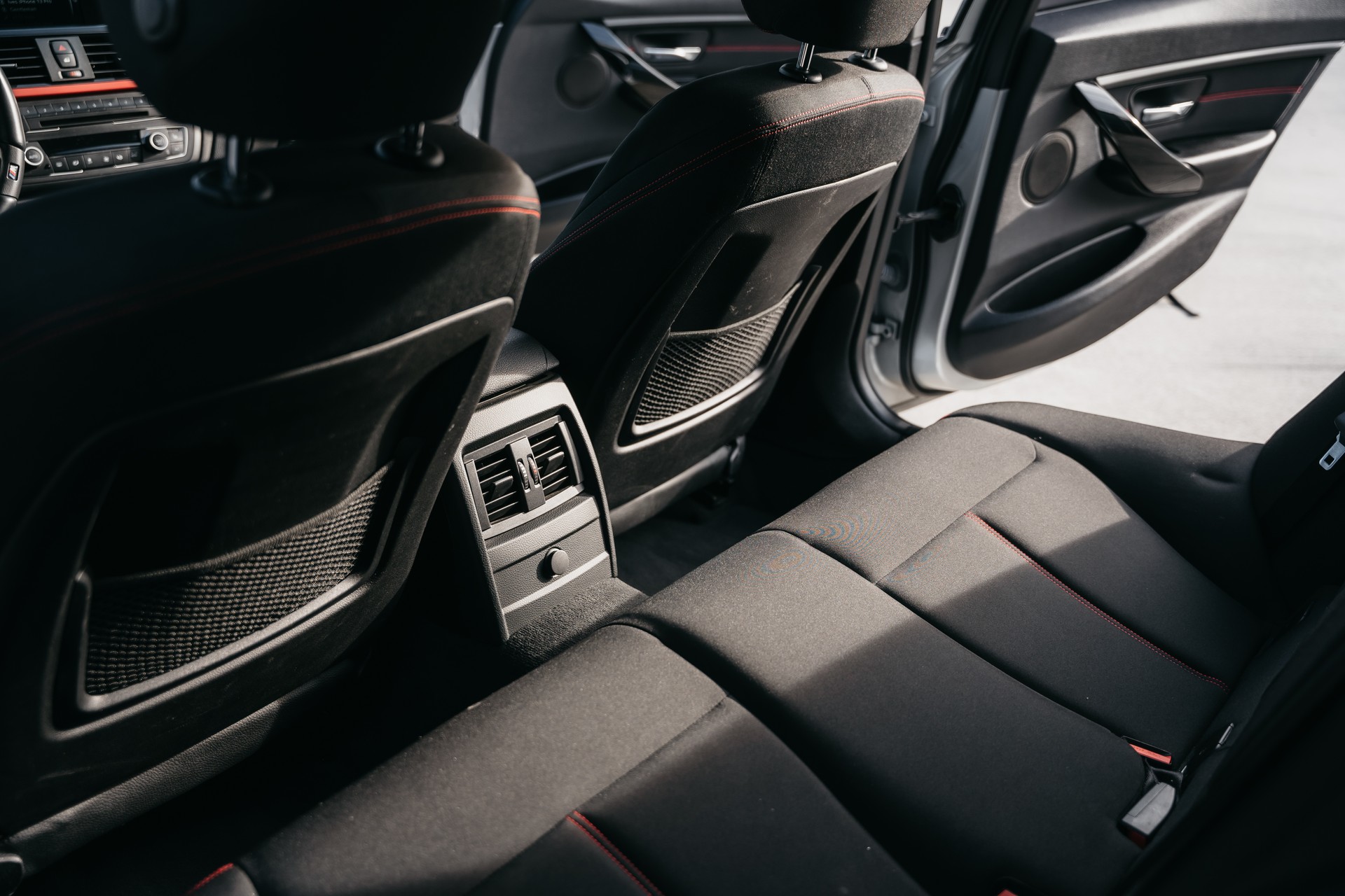 BMW 328i xDrive Touring Sport Line Steptronic-image-9