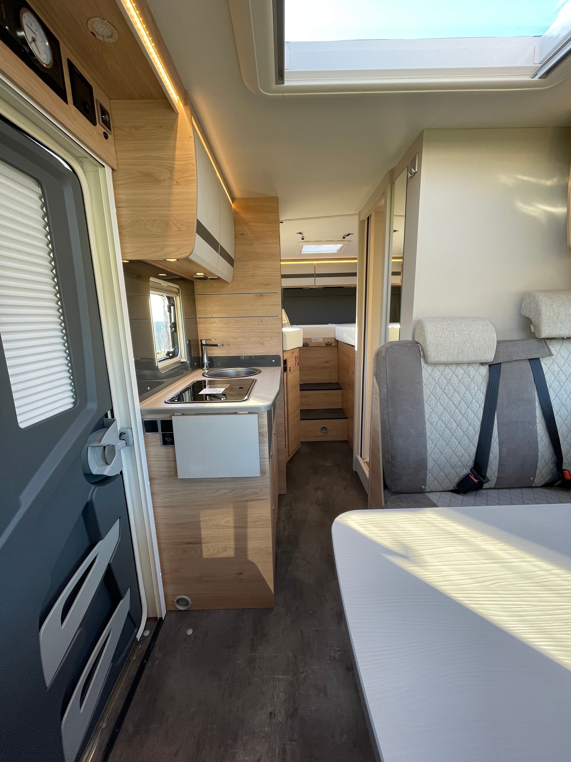 DETHLEFFS Globebus I4-image-10