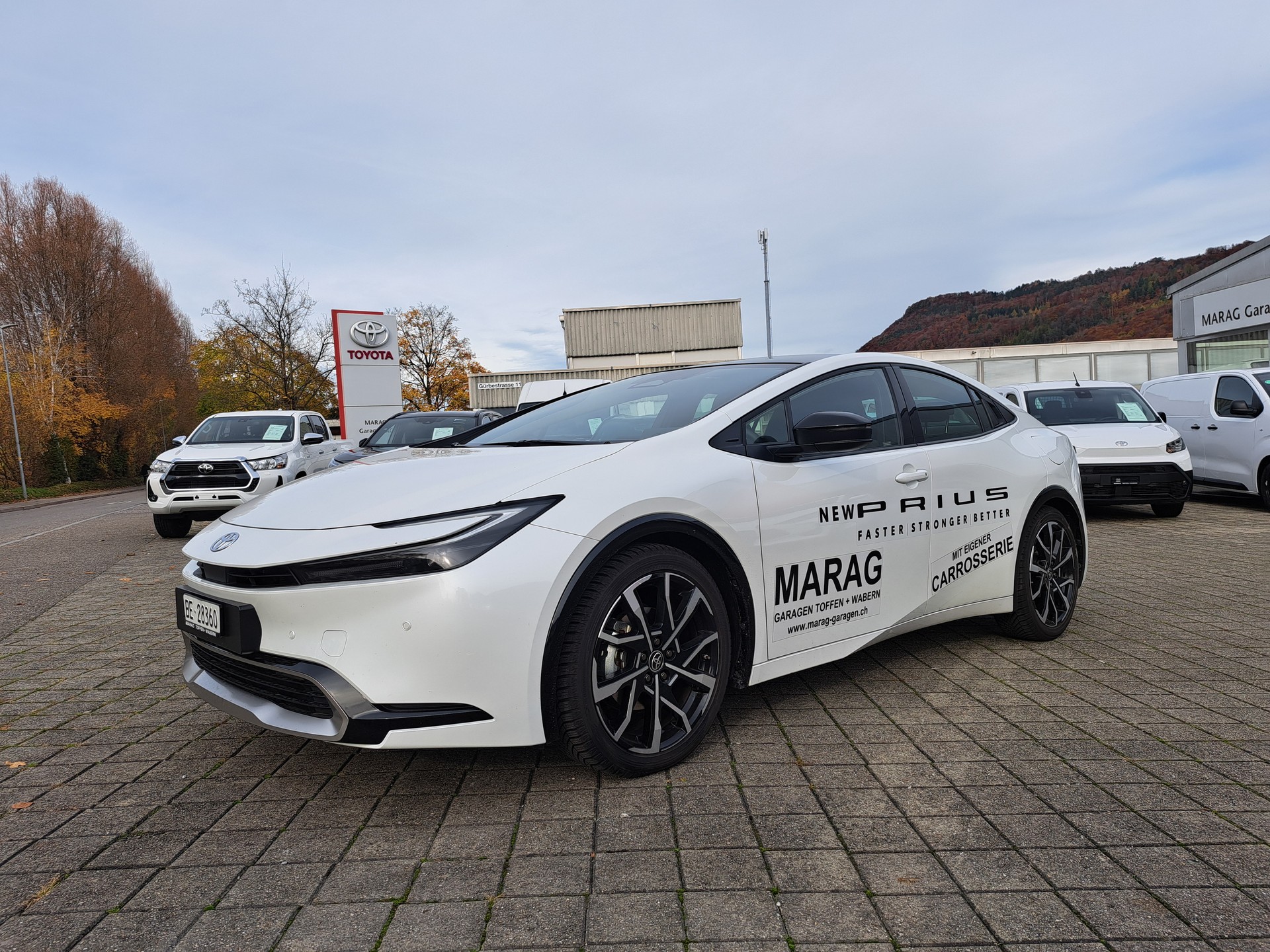 TOYOTA Prius 2.0 VVT-i Plug-in Hybrid Style