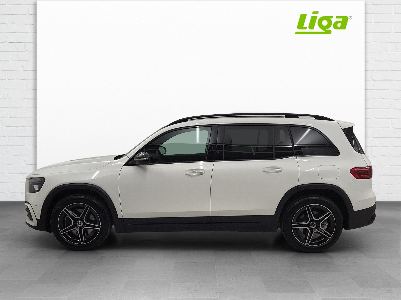 MERCEDES-BENZ GLB 220 d AMG Line 4Matic