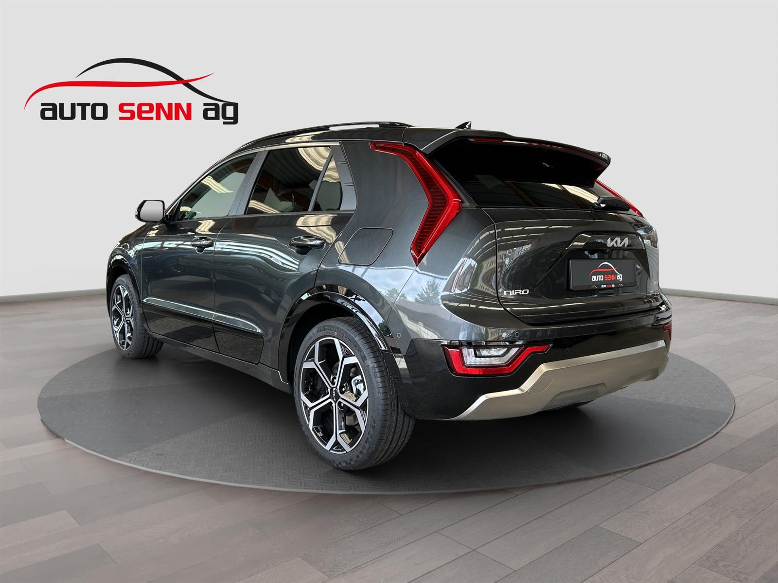 KIA Niro 1.6 GDi Hybrid Style-showroom-element-2
