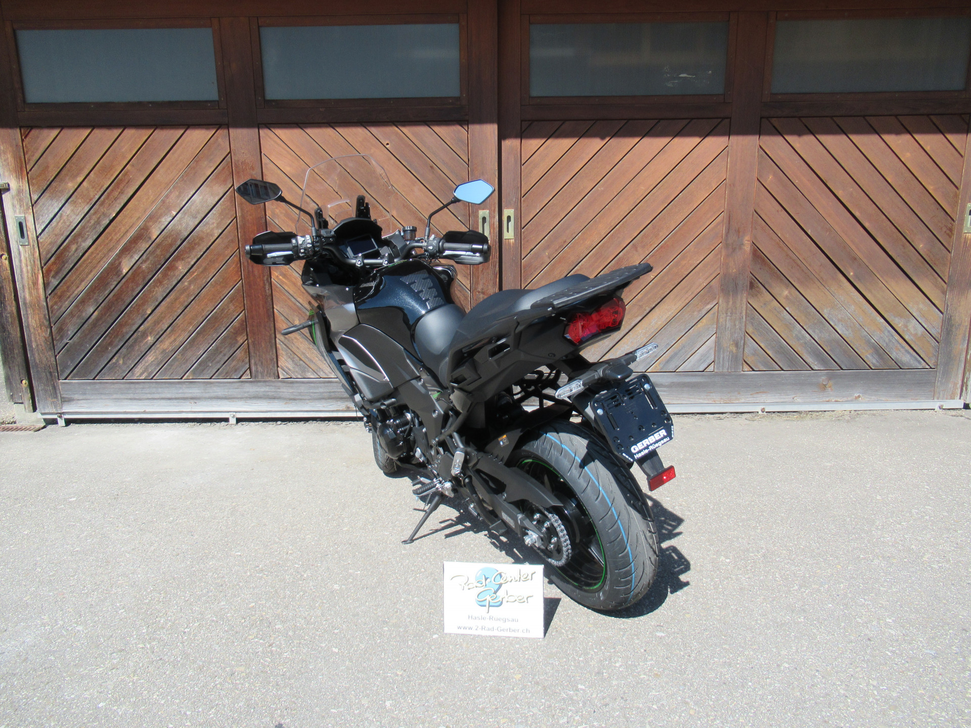 KAWASAKI Versys 1100 SE-image-2