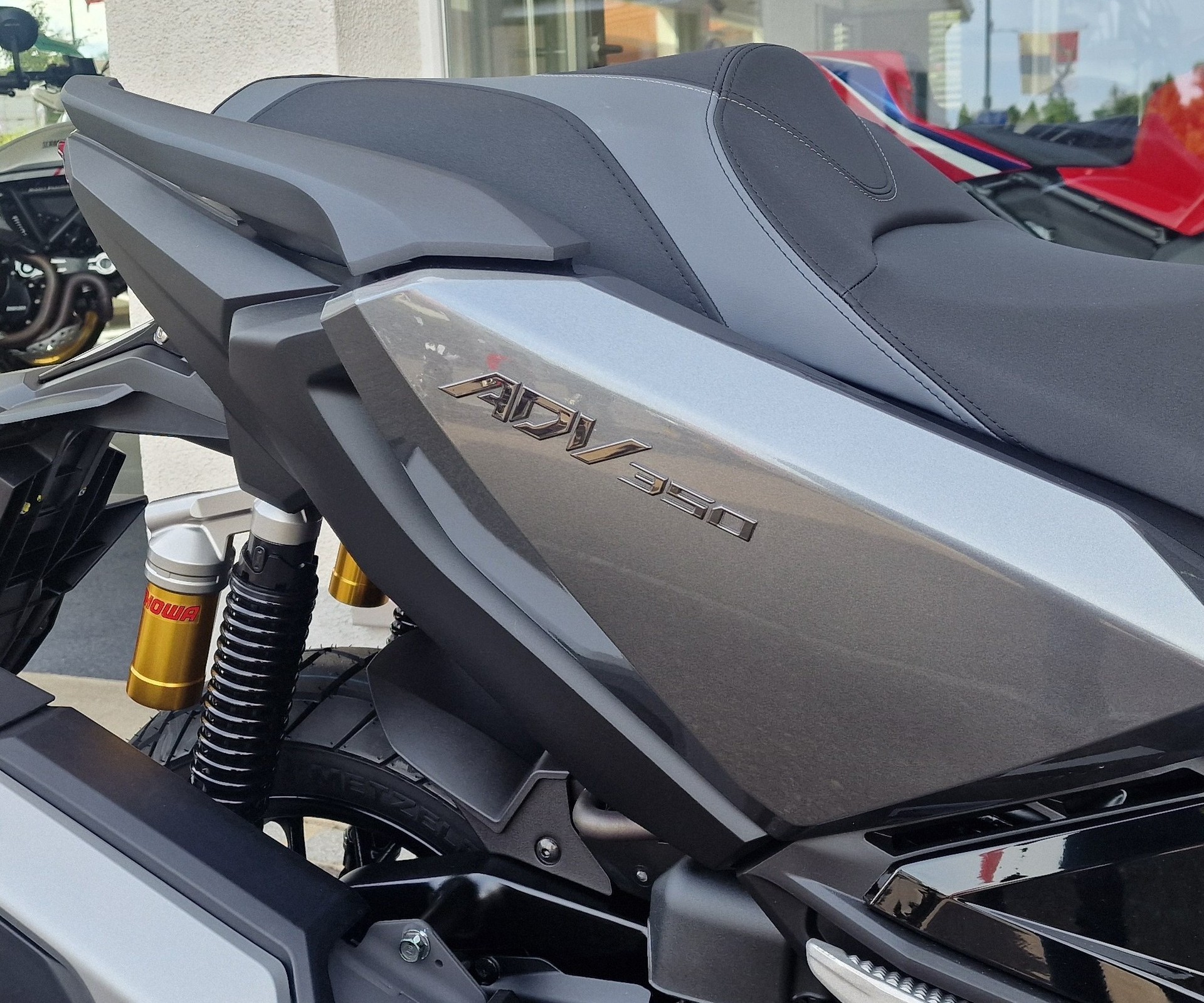 HONDA ADV 350 - TFT Konnektivität - 2026-showroom-element-2