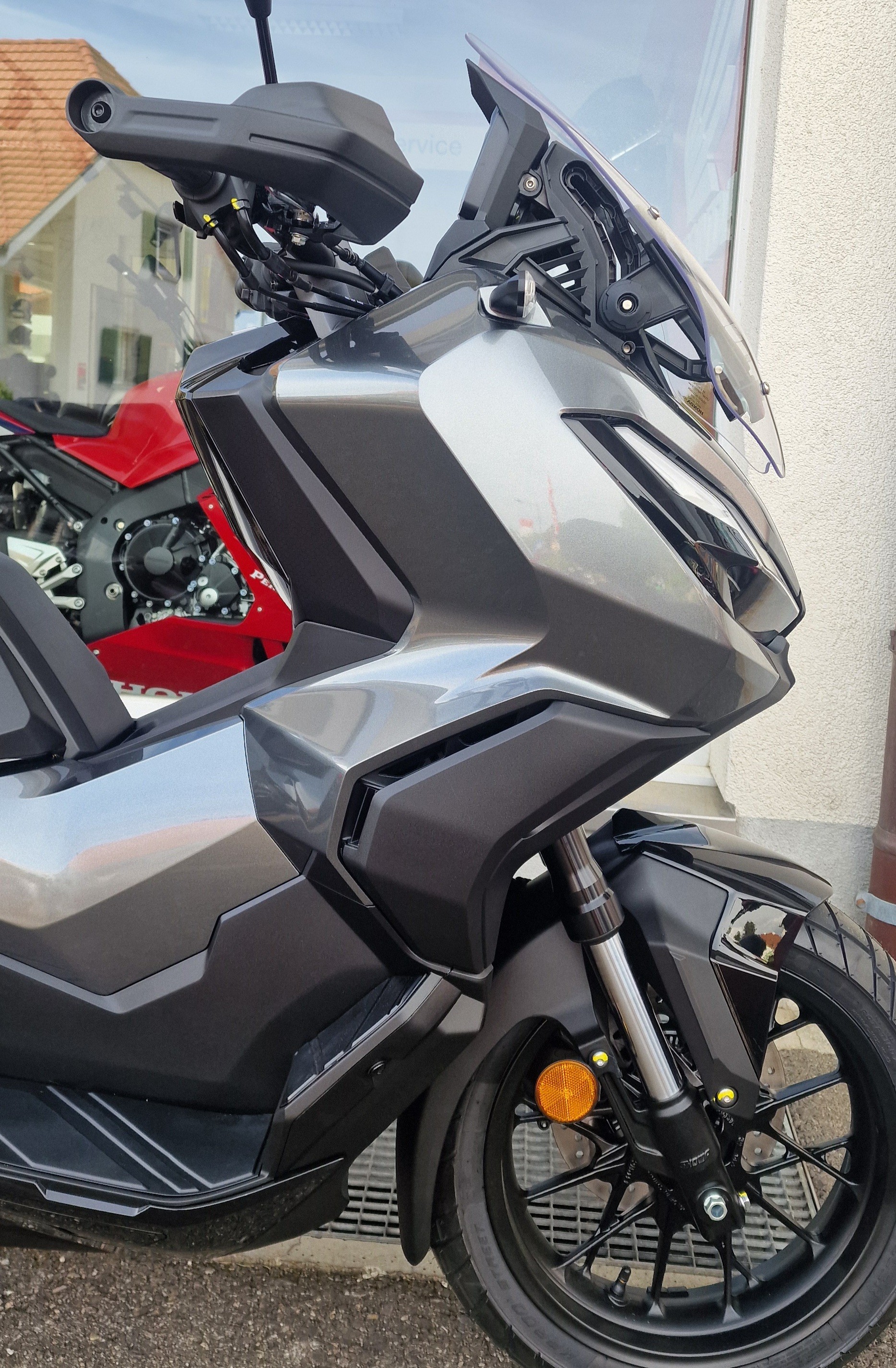 HONDA ADV 350 - TFT Konnektivität - 2026-showroom-element-3