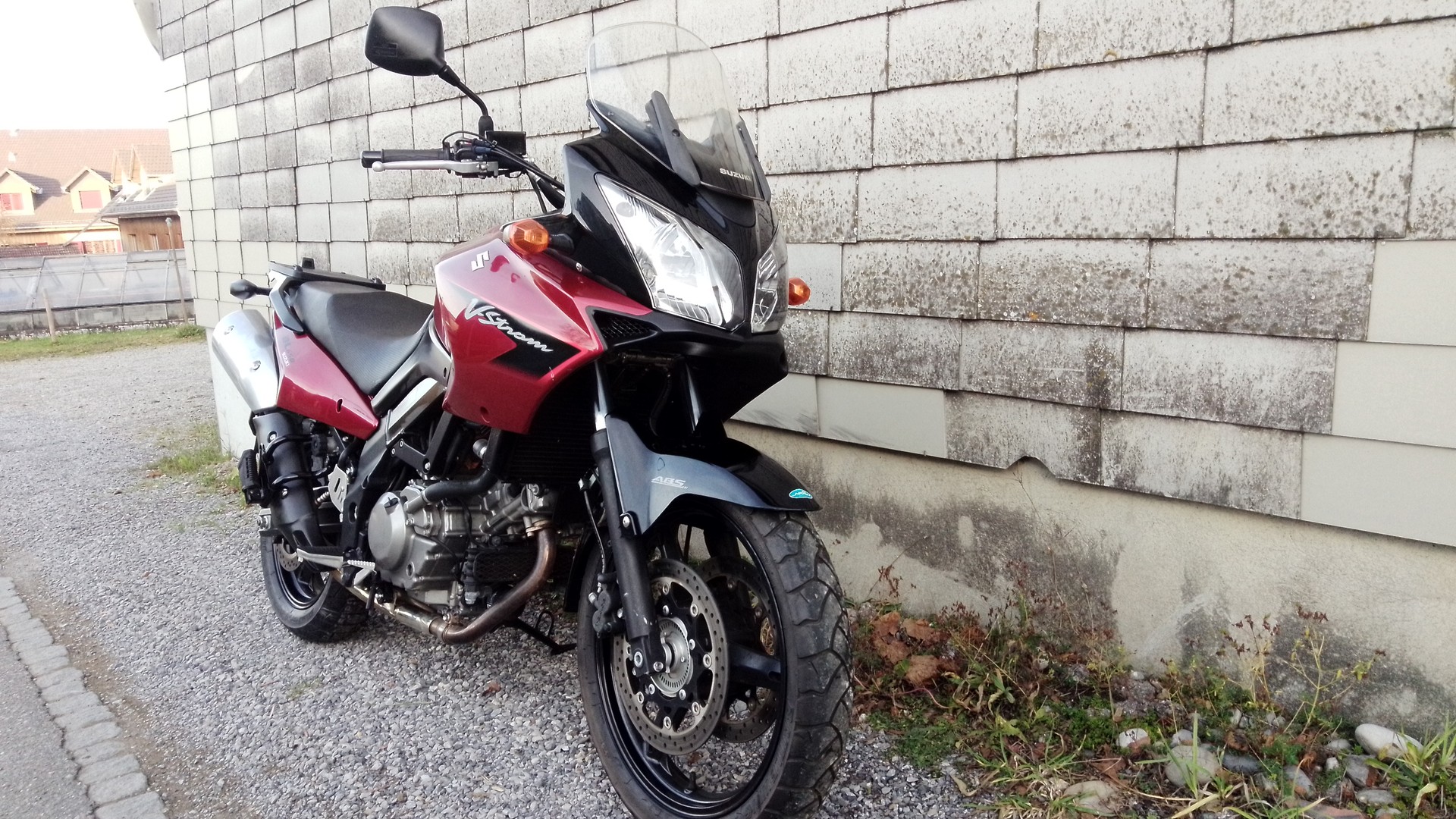 SUZUKI DL 650 V-Strom ABS-image-2
