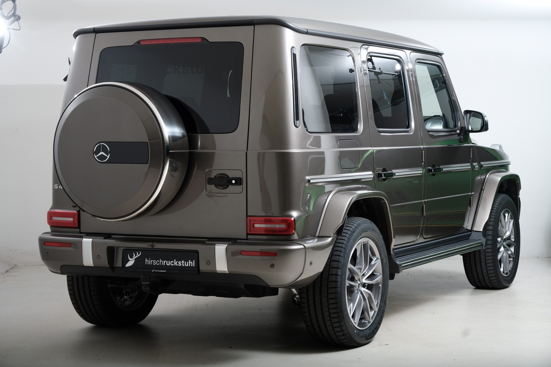 MERCEDES-BENZ G 450d 9G-Tronic-image-4