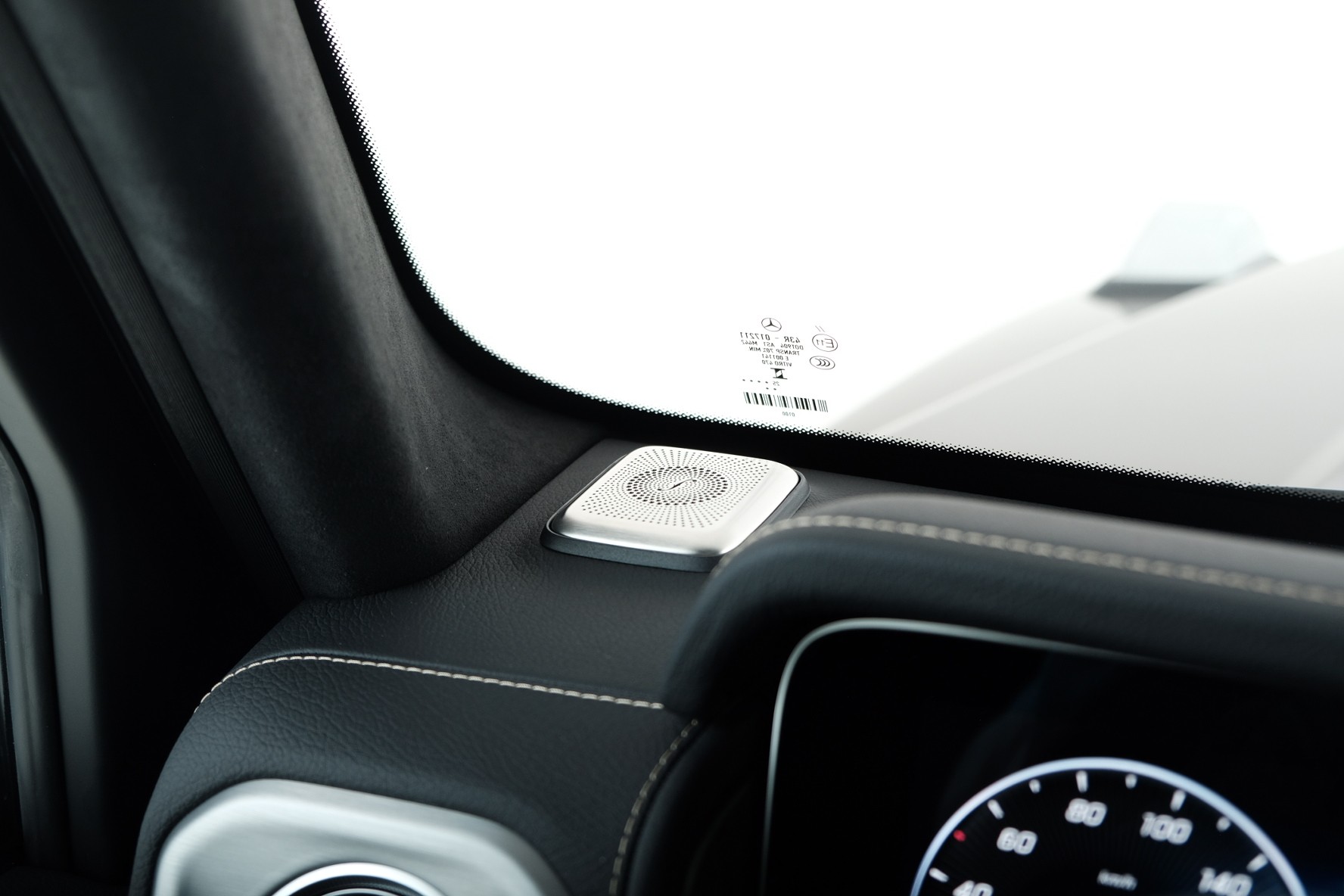 MERCEDES-BENZ G 450d 9G-Tronic-image-20