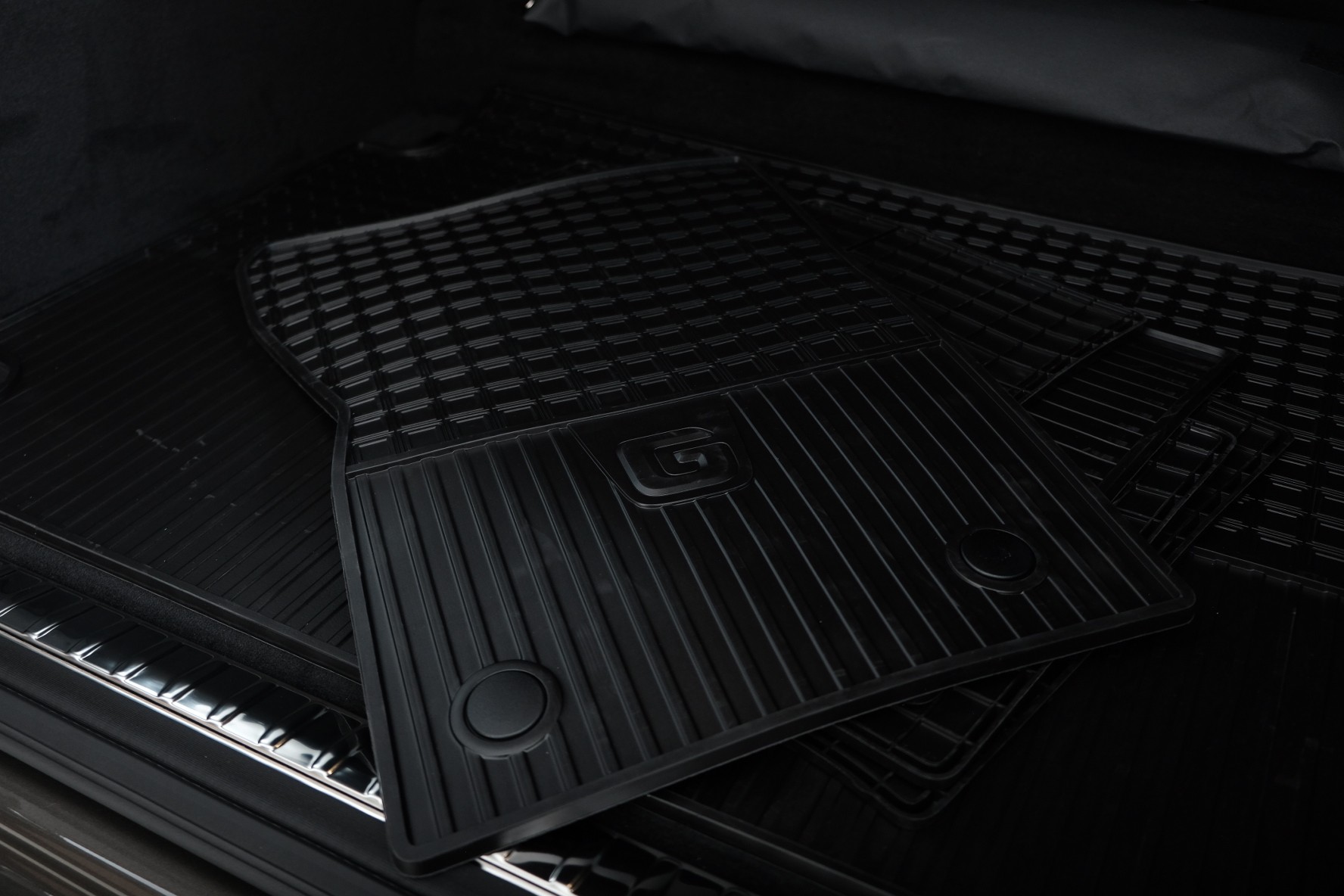 MERCEDES-BENZ G 450d 9G-Tronic-image-13