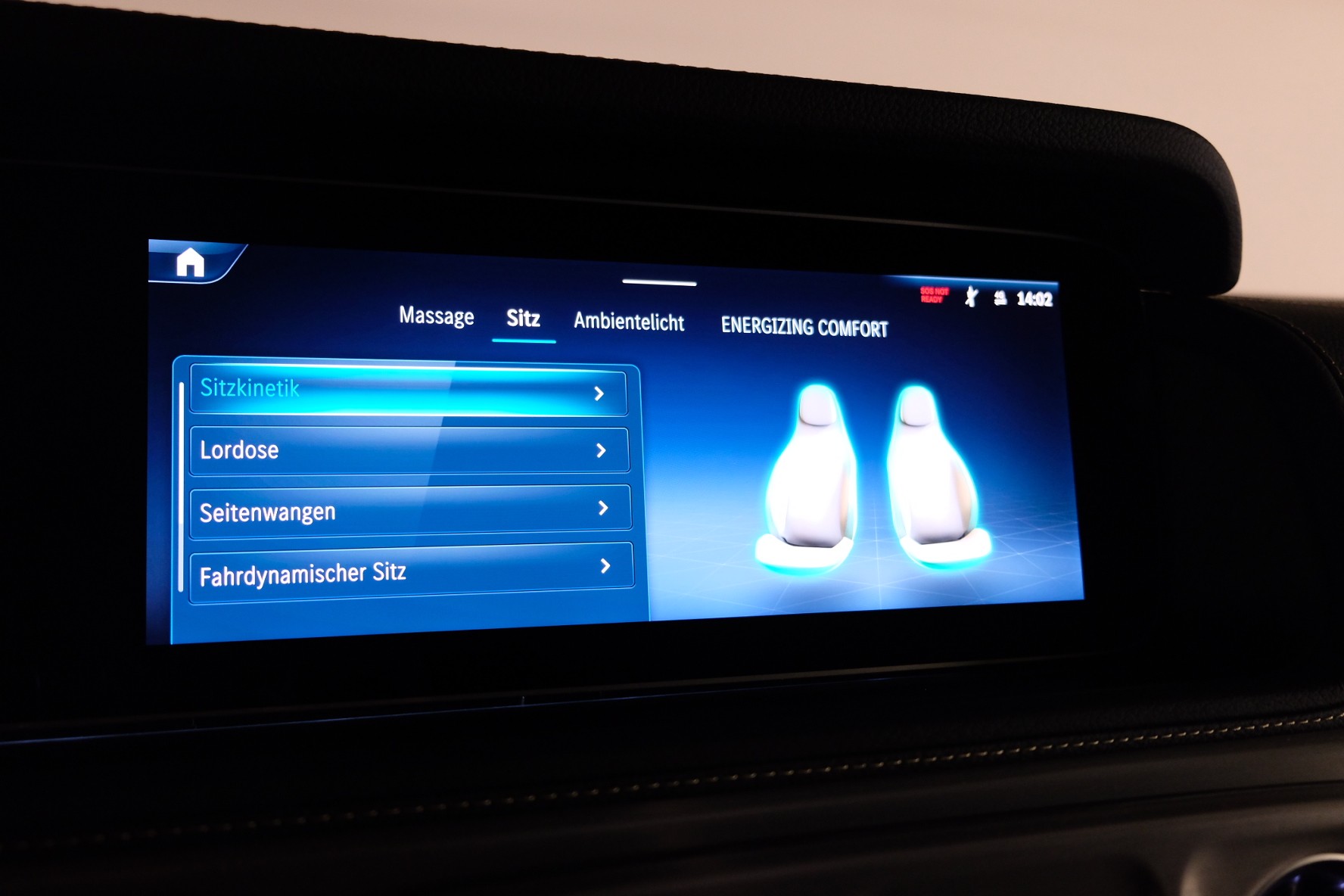 MERCEDES-BENZ G 450d 9G-Tronic-image-24