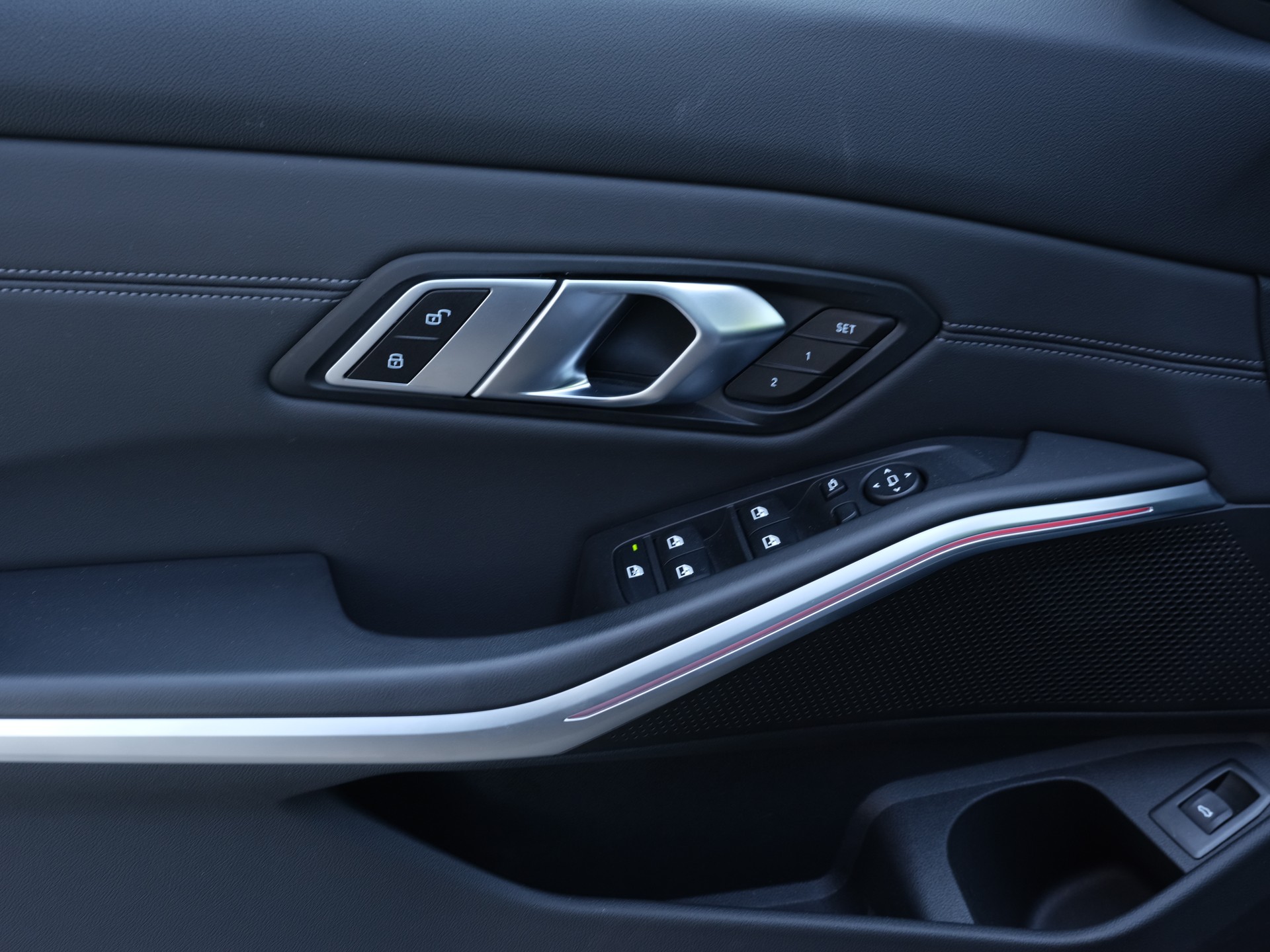 BMW M3 Competition M xDrive-image-12