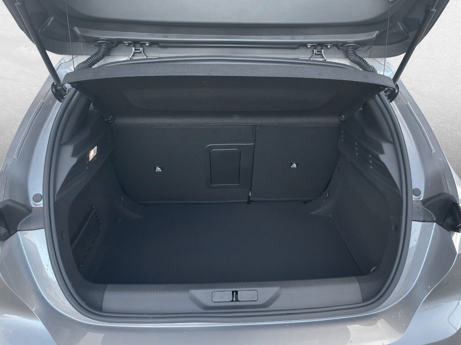 PEUGEOT 308 1.2 PureTech Allure-image-5