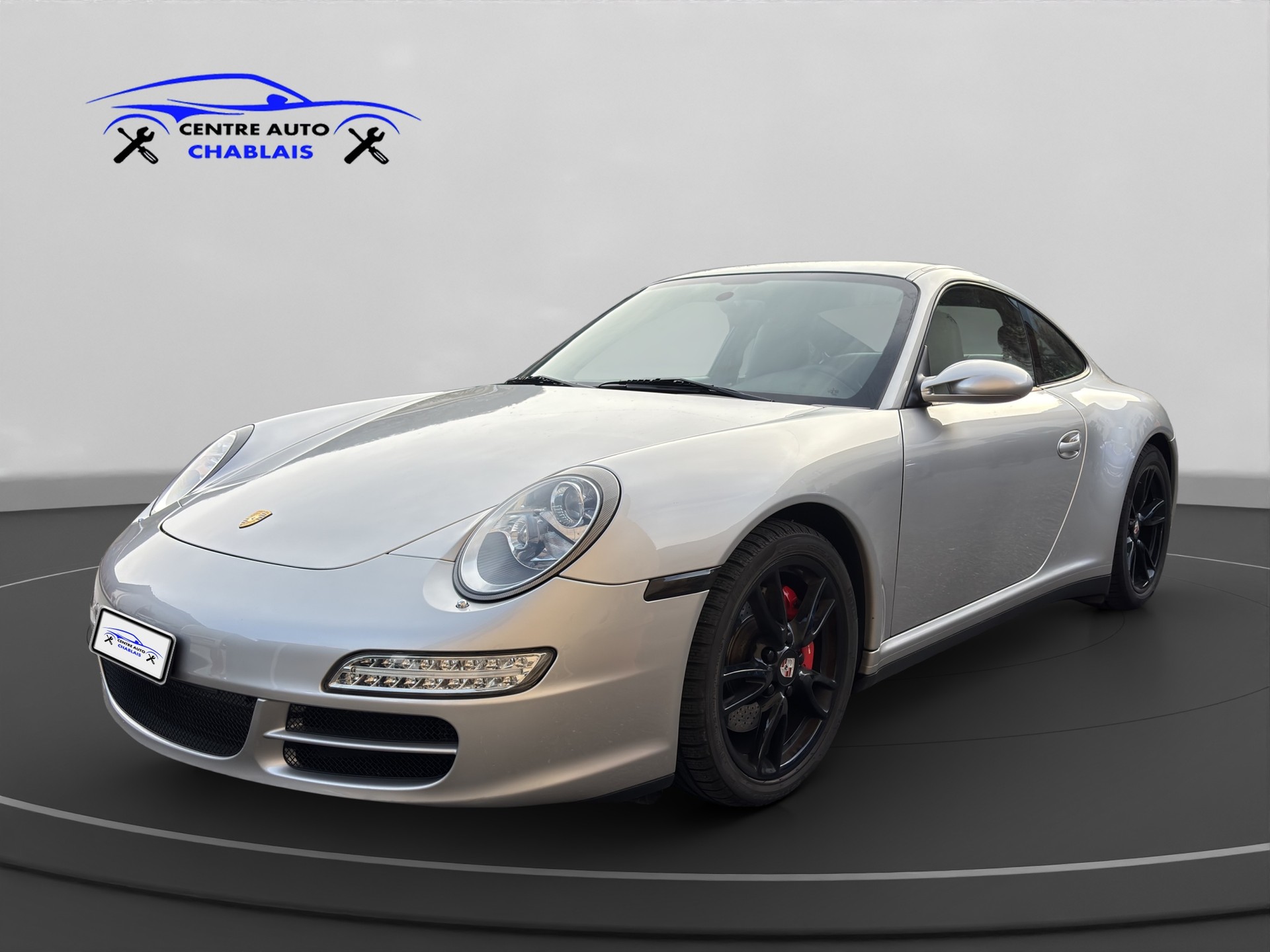 PORSCHE 911 Carrera 4S-image-1