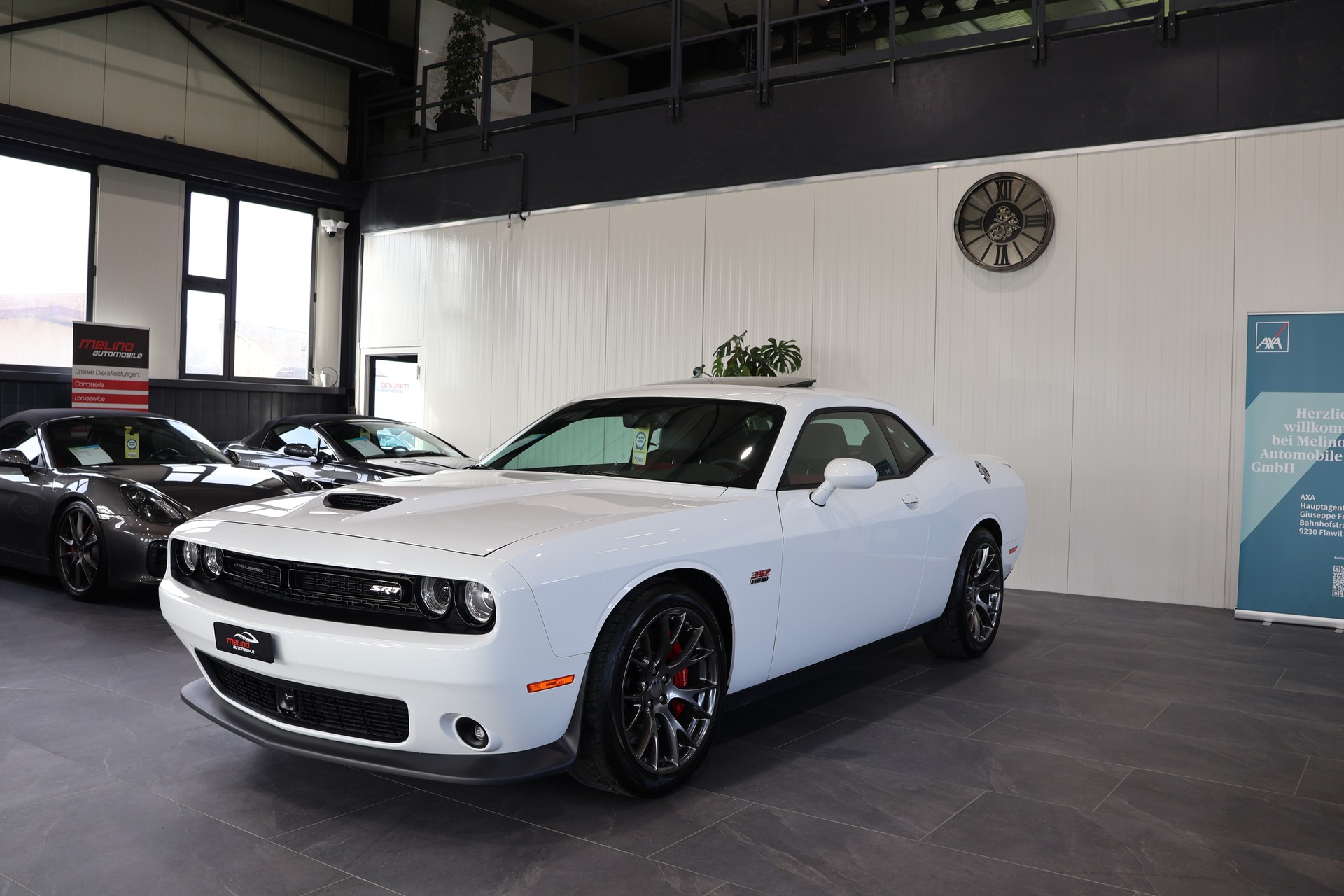 DODGE Challenger SRT 392 6.4 V8 Hemi-image-1