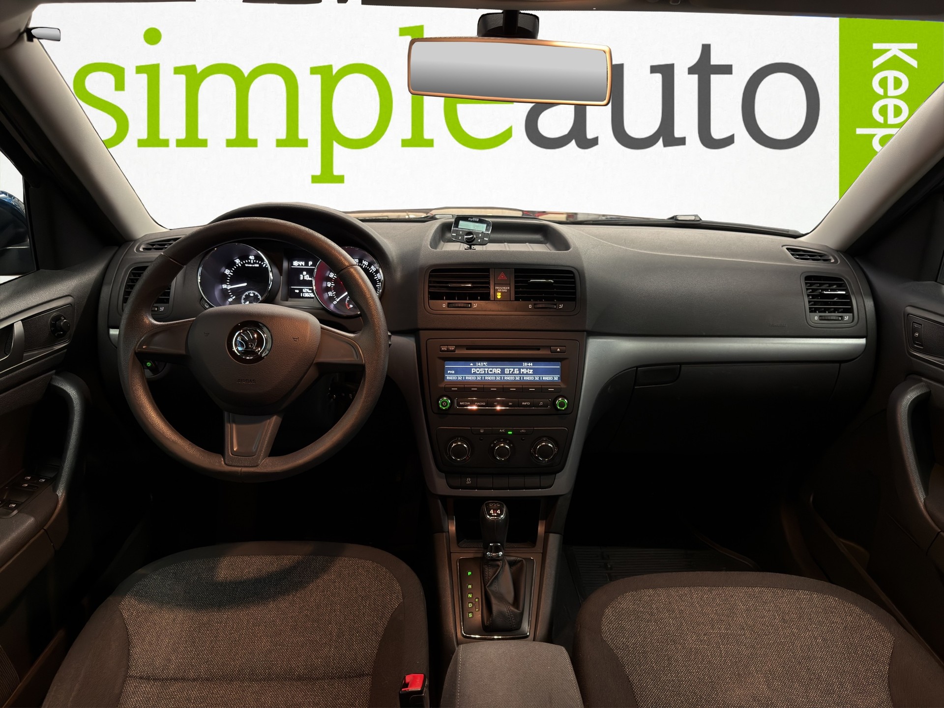 SKODA Yeti 1.8 TSI Adventure 4x4 DSG-image-9