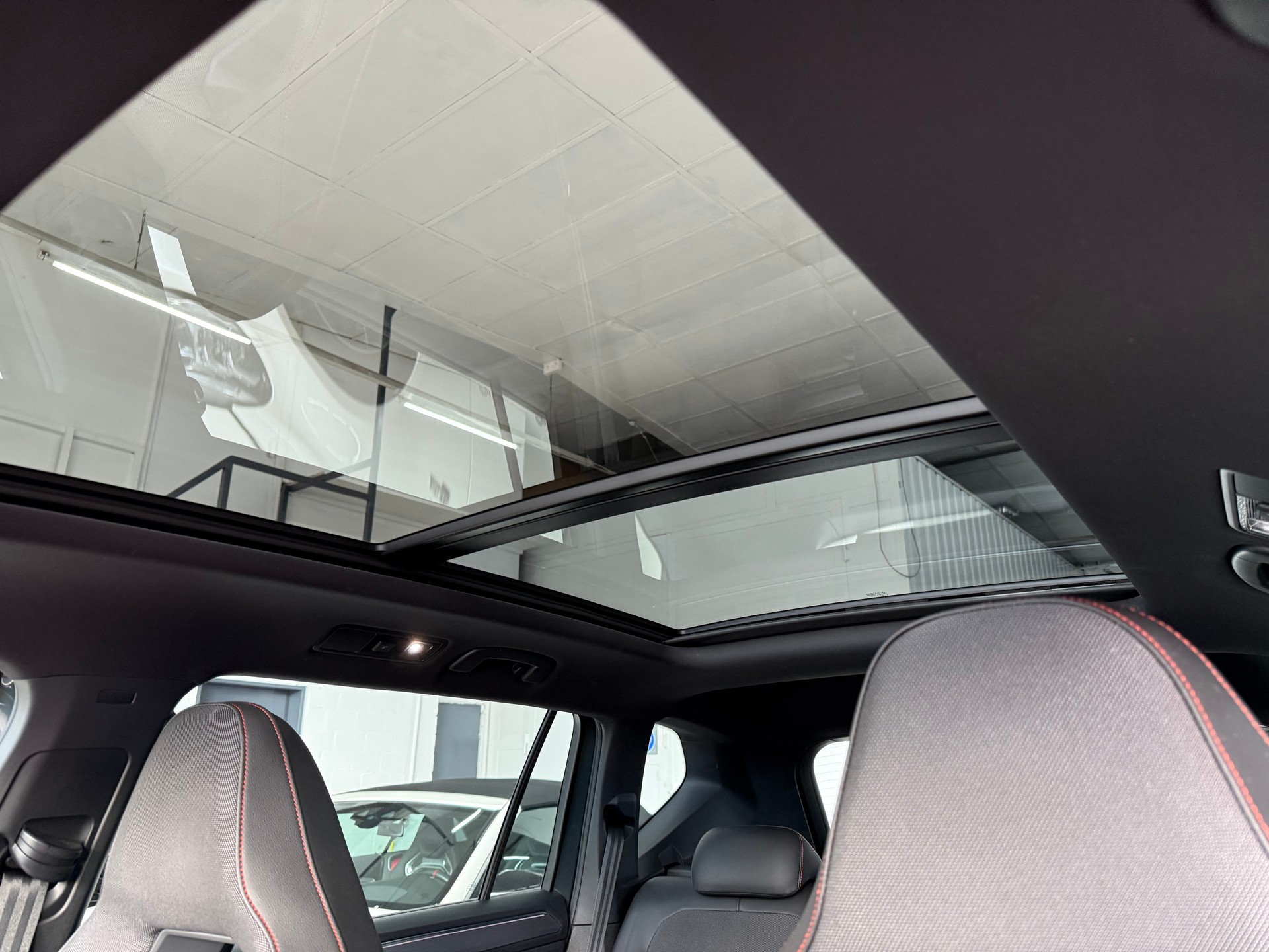 SEAT Tarraco 2.0 TSI FR 4D-image-7