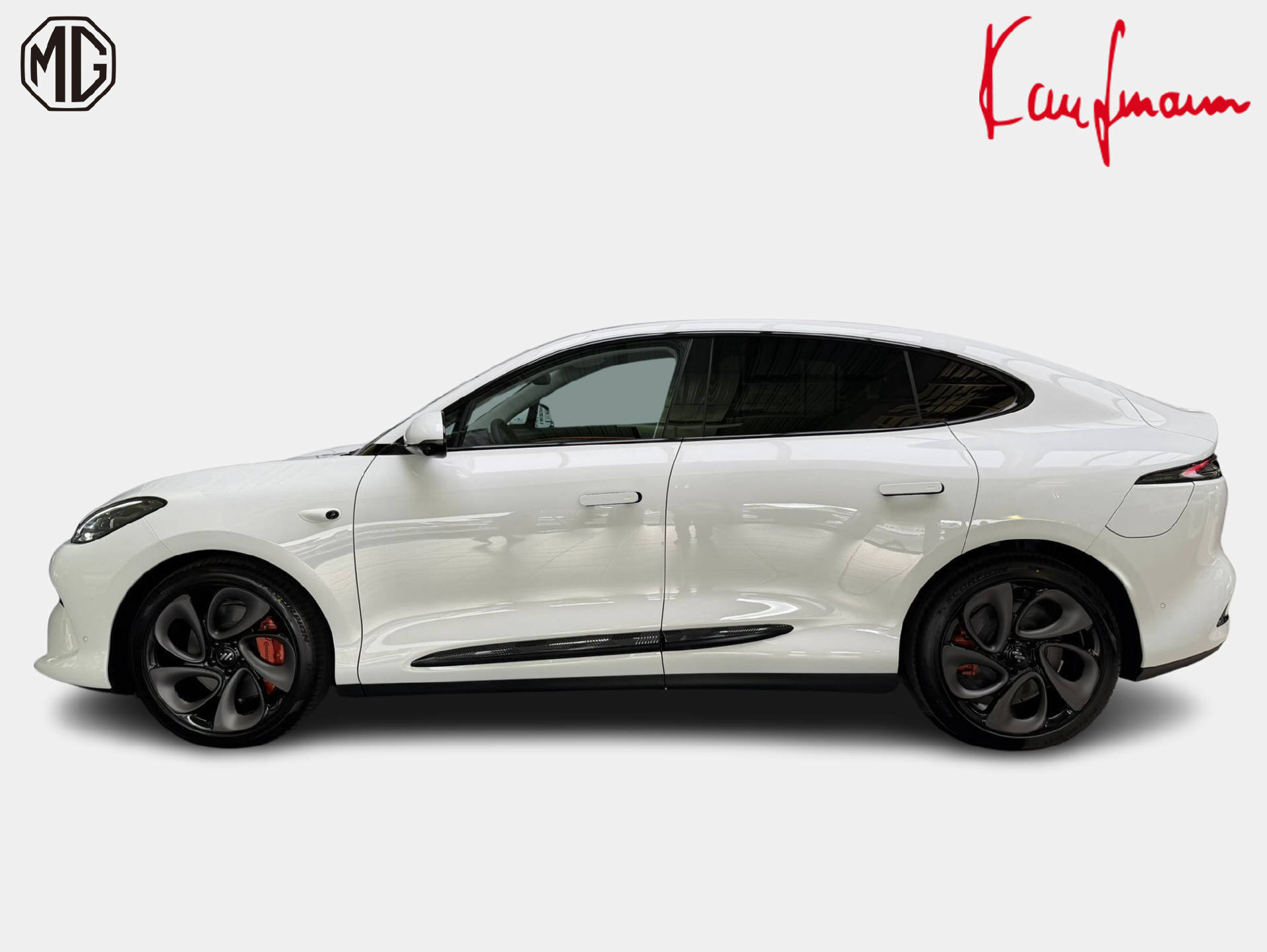 MG IM6 100 kWh Performance 21 4WD-showroom-element-2