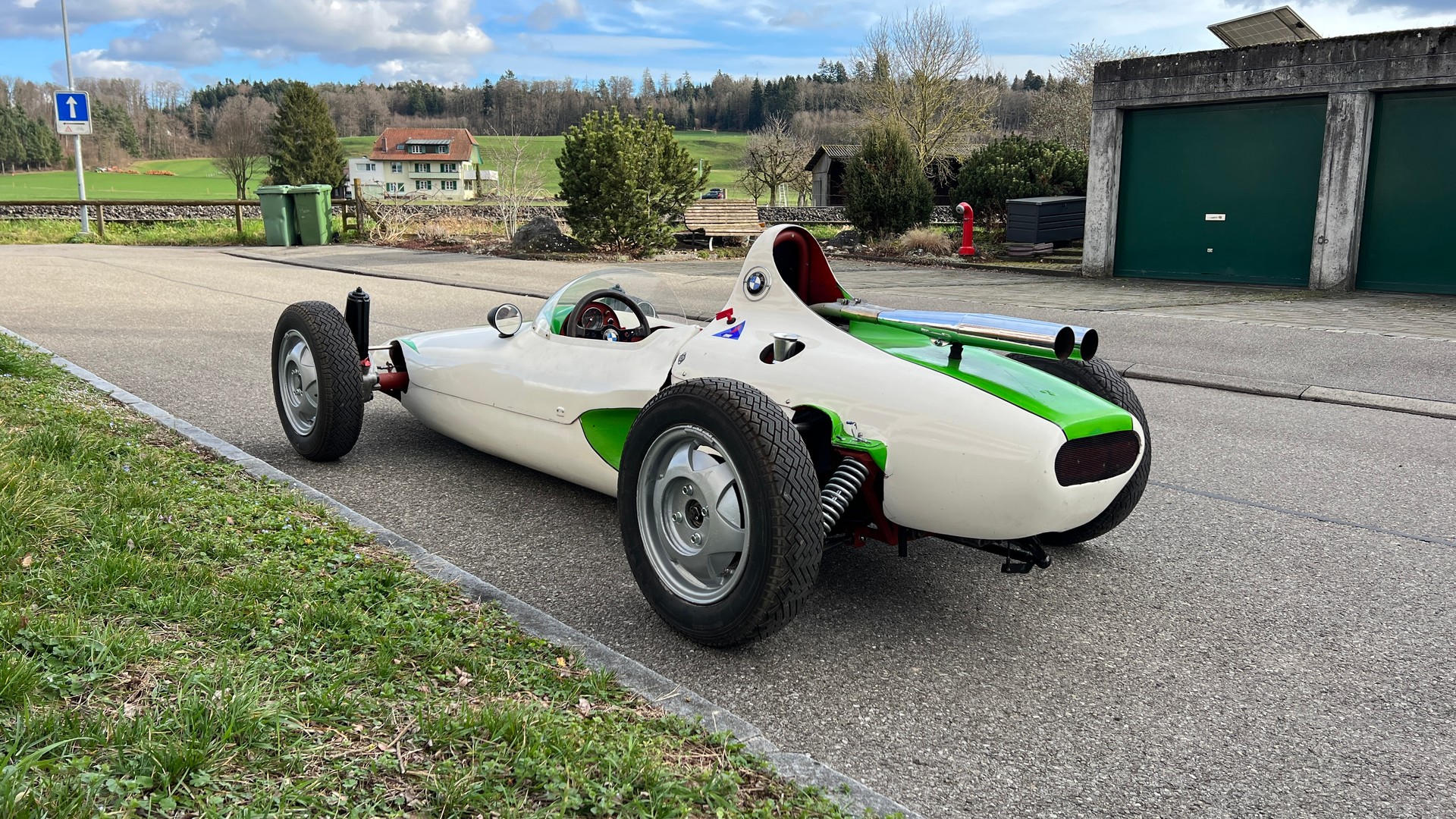 BMW Martini Formel M-image-2