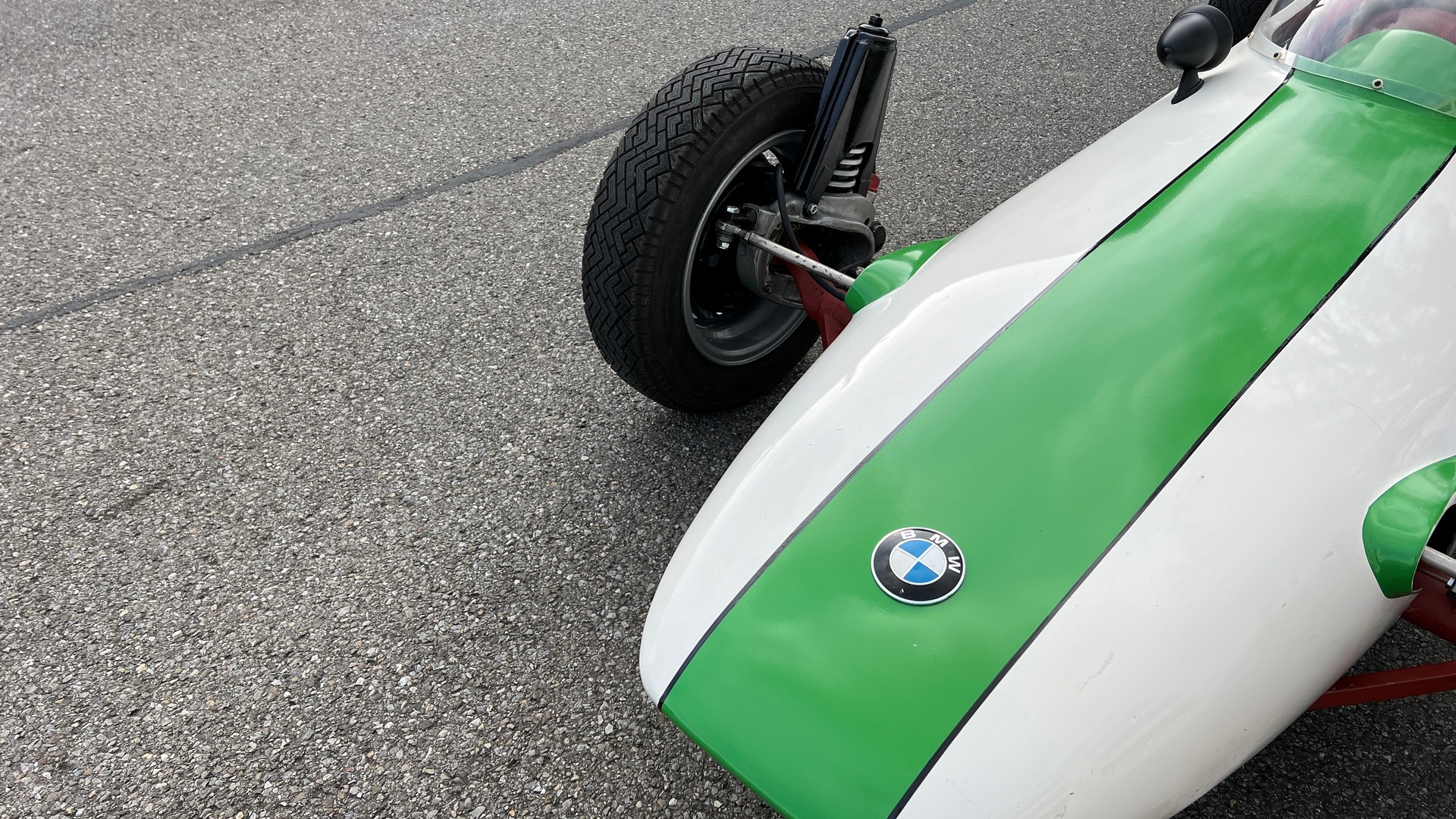 BMW Martini Formel M-image-7
