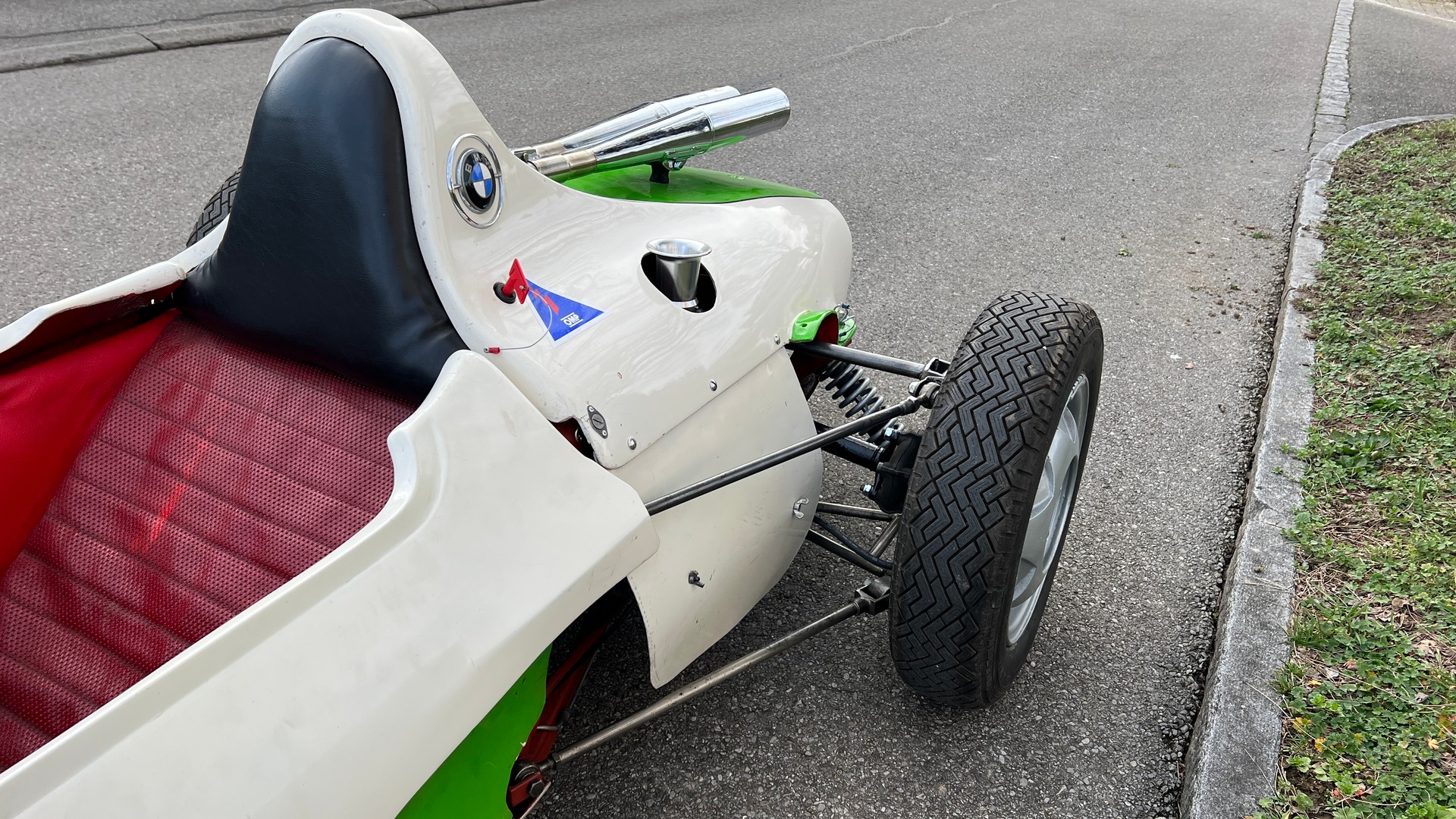 BMW Martini Formel M-image-8
