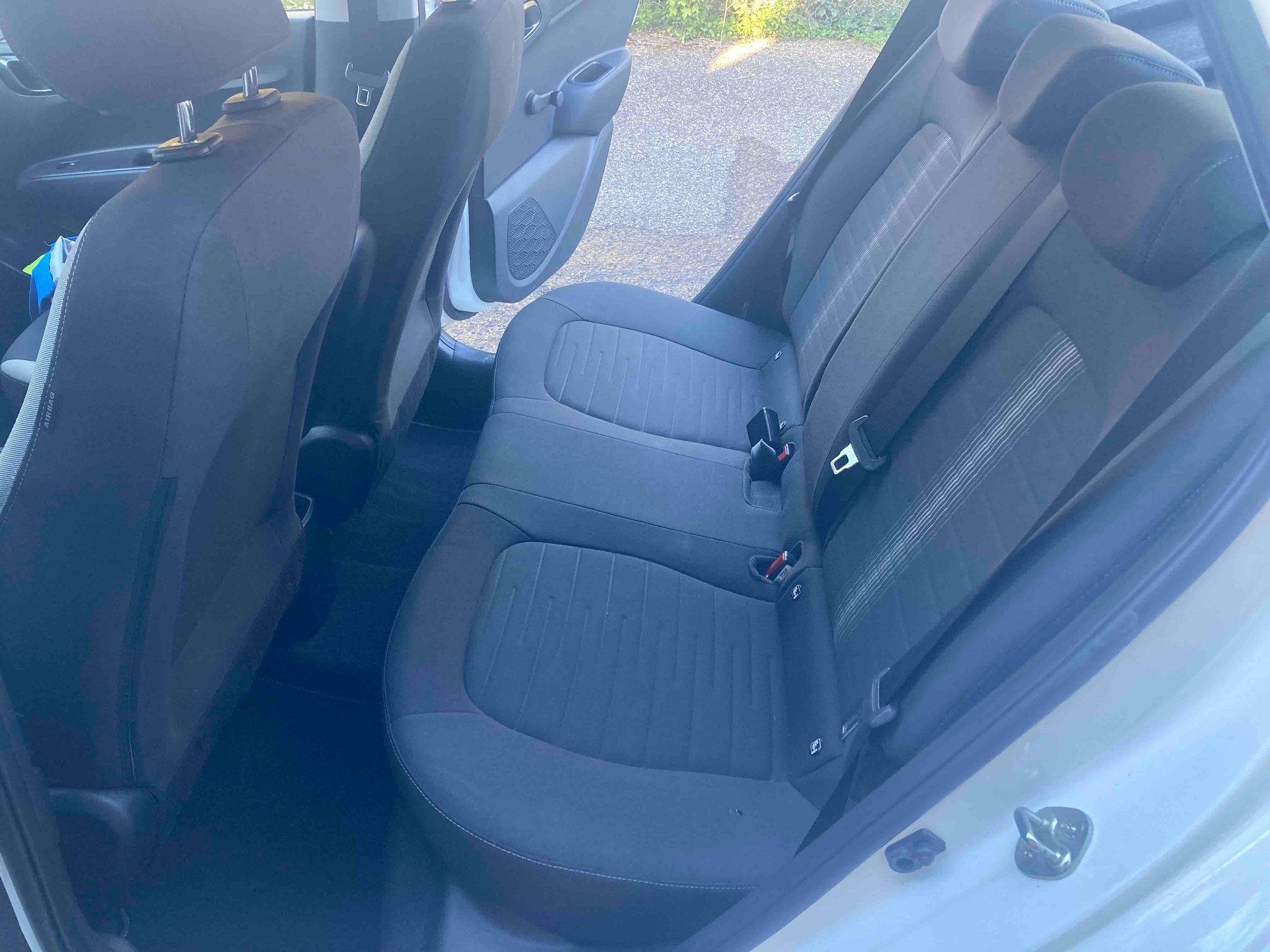 HYUNDAI 1.0 67ch Edition #1-image-9