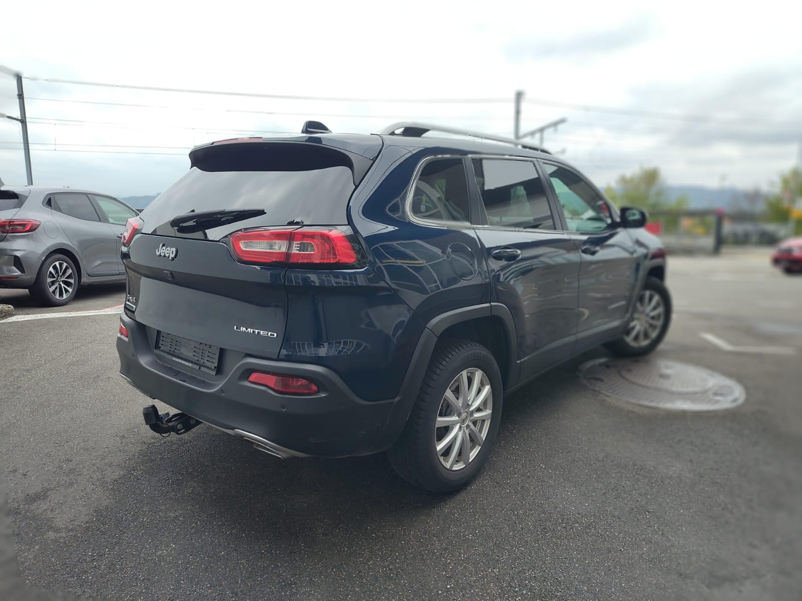 JEEP Cherokee 2.2 CRD 200 Limited AWD-image-9