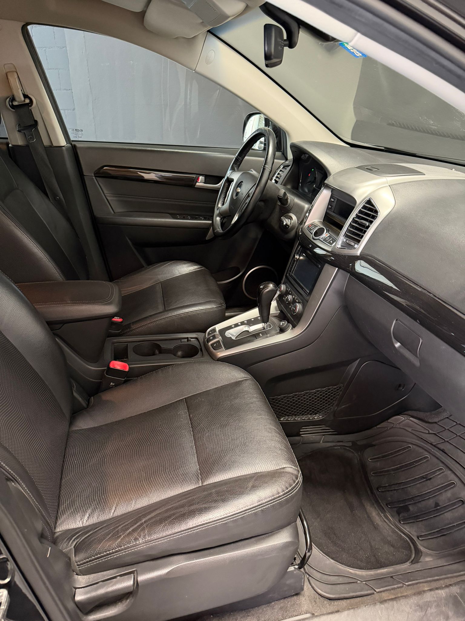CHEVROLET 22TD 4x4 7Platz CH-Fahrzeug-image-14