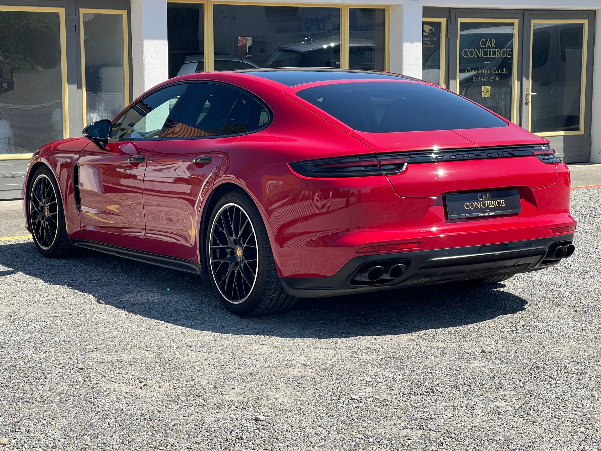 PORSCHE Panamera GTS PDK-image-6