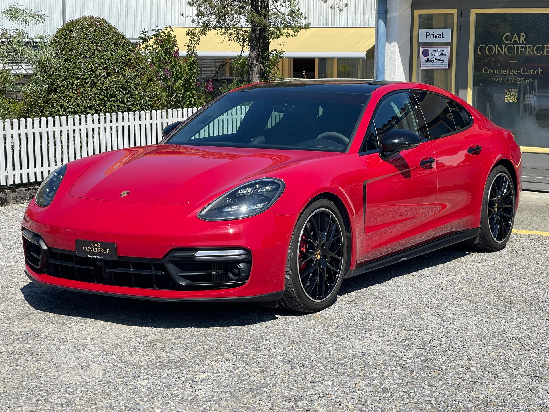 PORSCHE Panamera GTS PDK