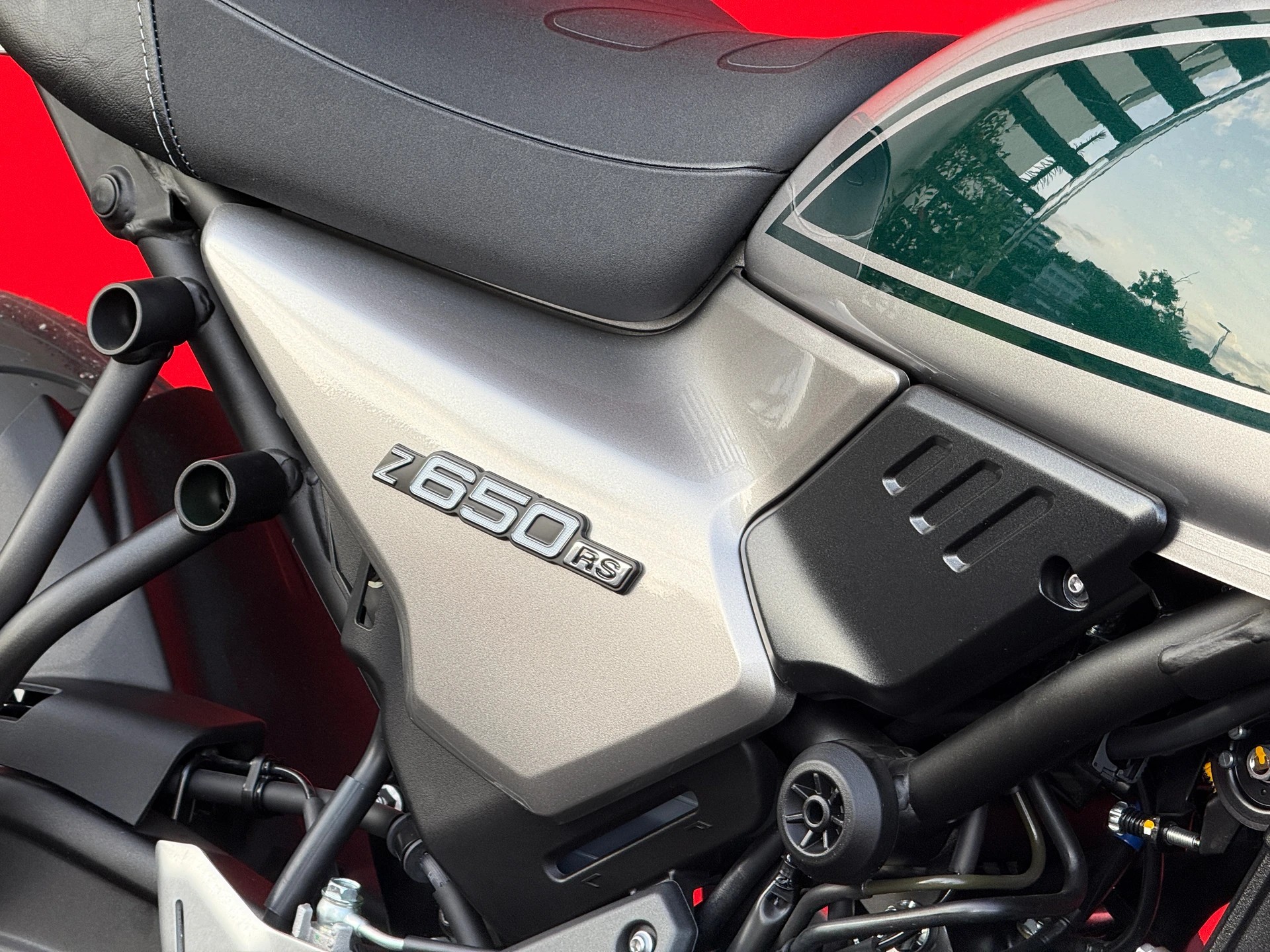 KAWASAKI Z 650 RS-image-4