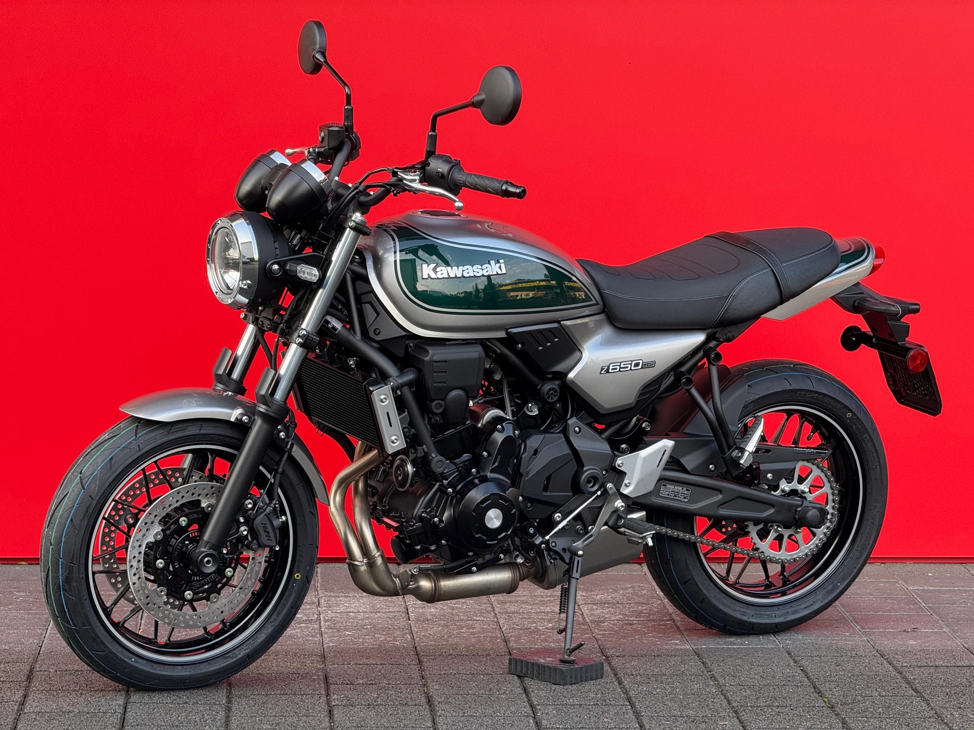 KAWASAKI Z 650 RS-image-14