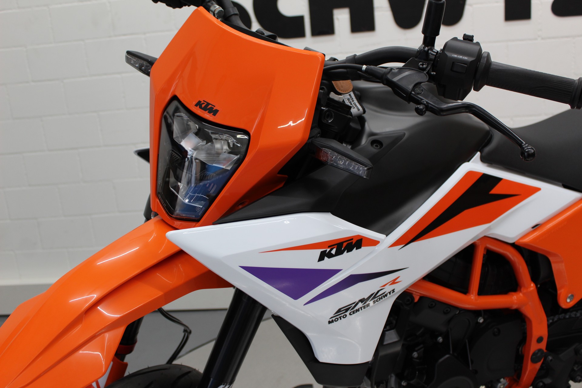 KTM 390 SMC-R-image-6