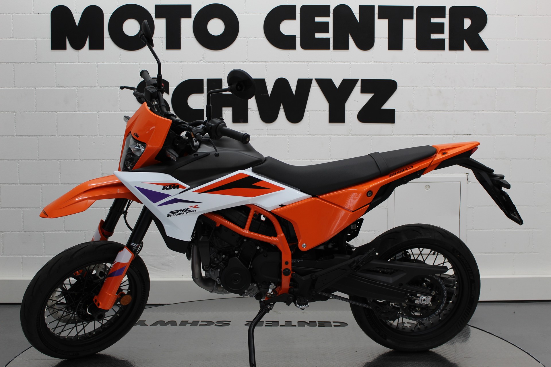 KTM 390 SMC-R-image-5