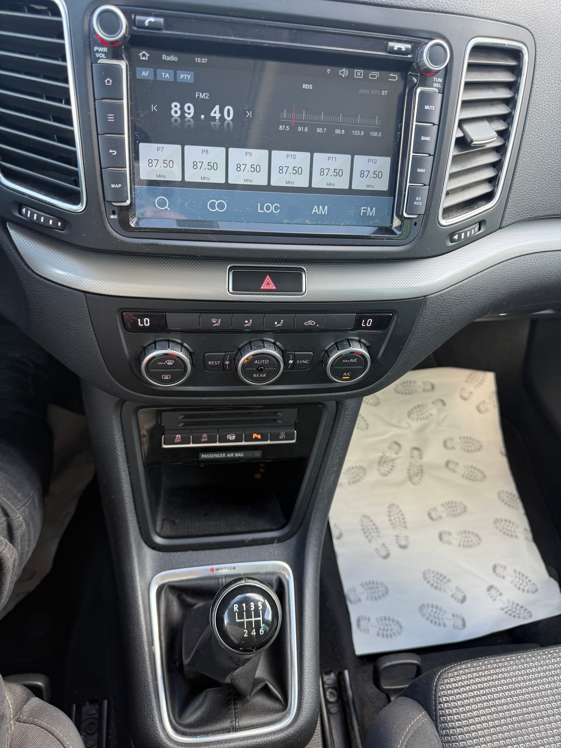 VW Sharan 2.0 TDI BMT Highline 4Motion-image-9