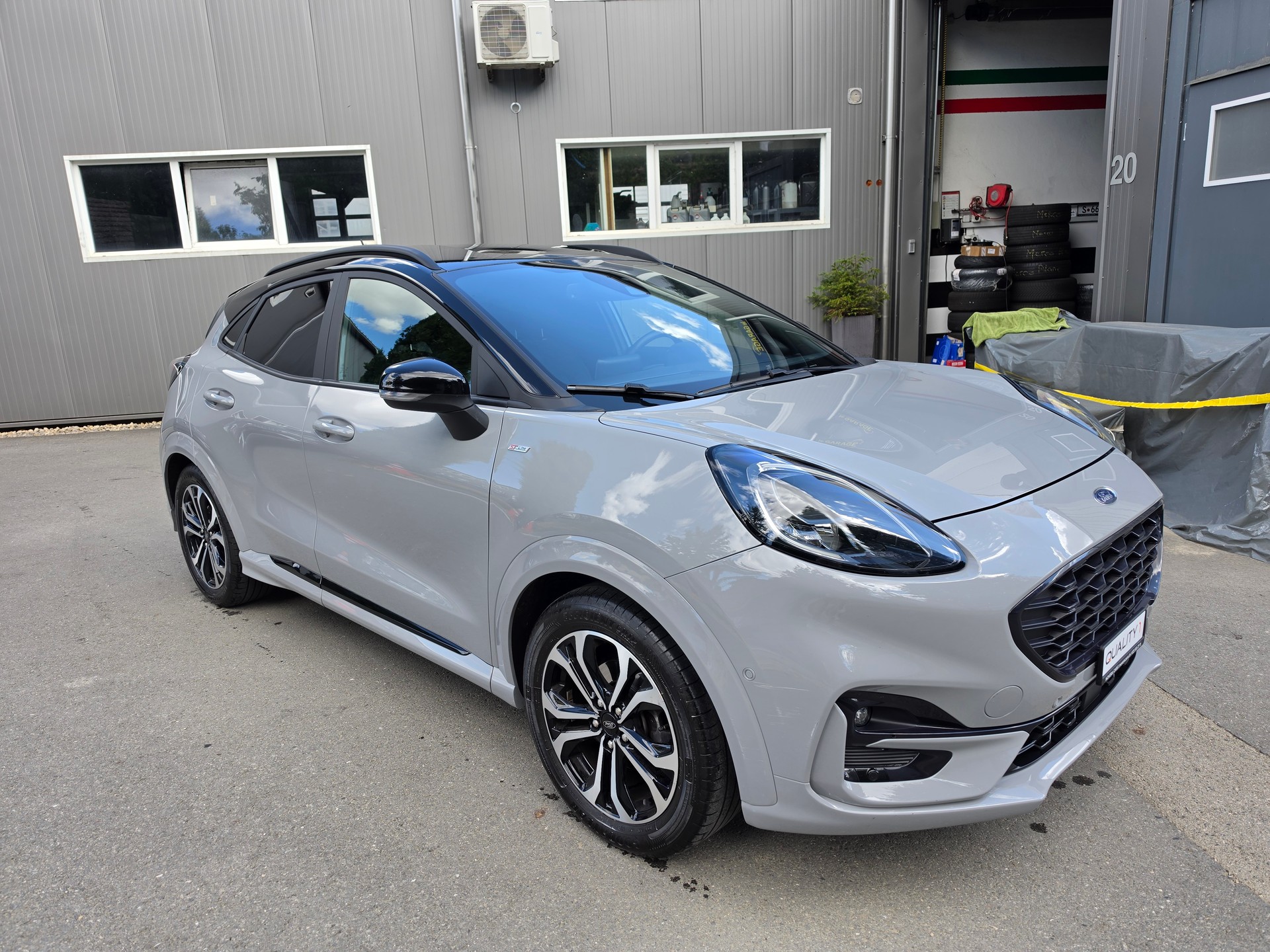 FORD Puma 1.0 MHEV ST-Line X-showroom-element-2