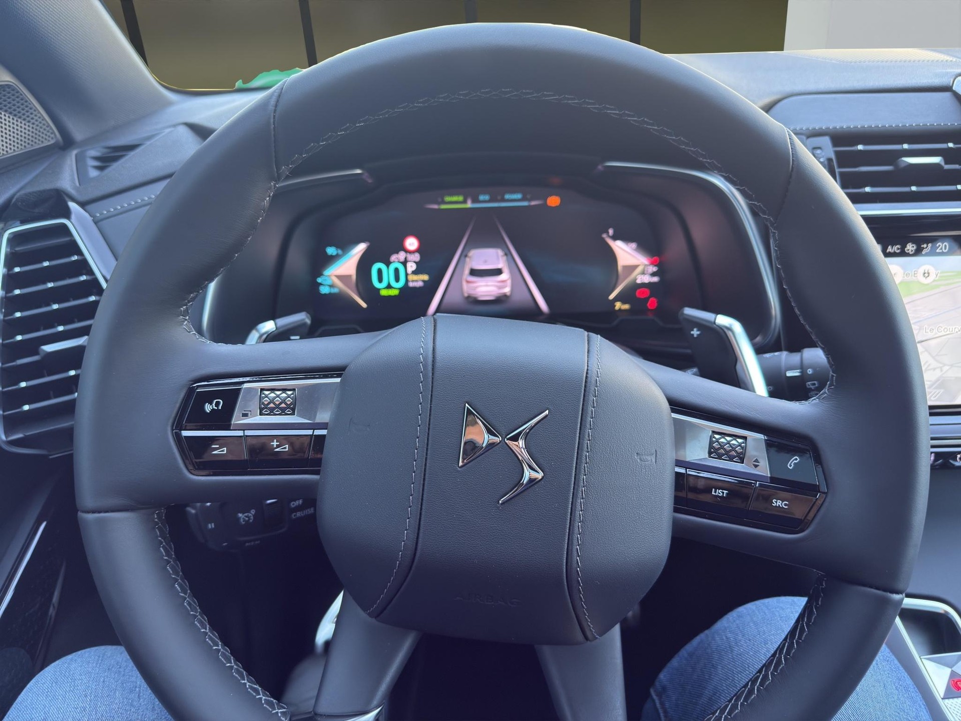 DS AUTOMOBILES 7 1.6 E-Tense Étoile 4x4-image-8