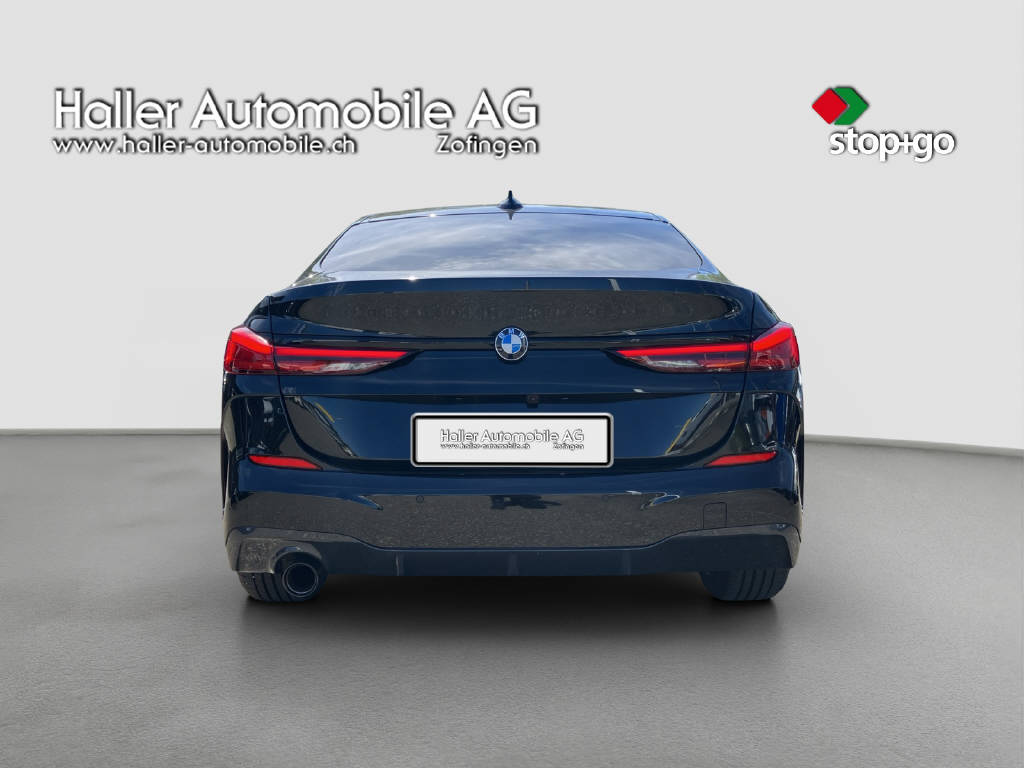 BMW 218i Gran Coupé-showroom-element-3
