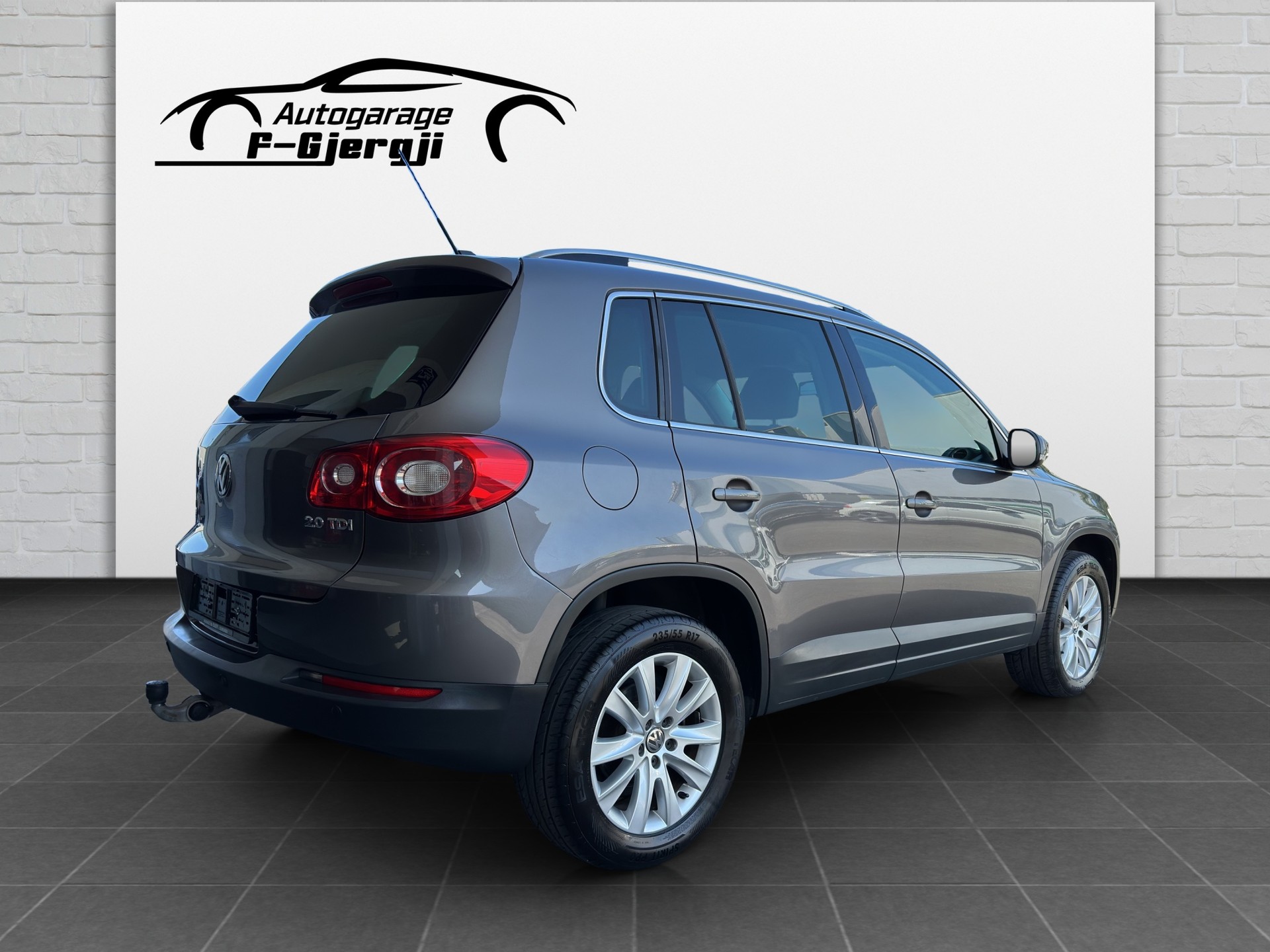 VW Tiguan 2.0 TDI Sport&Style Tiptronic-image-6