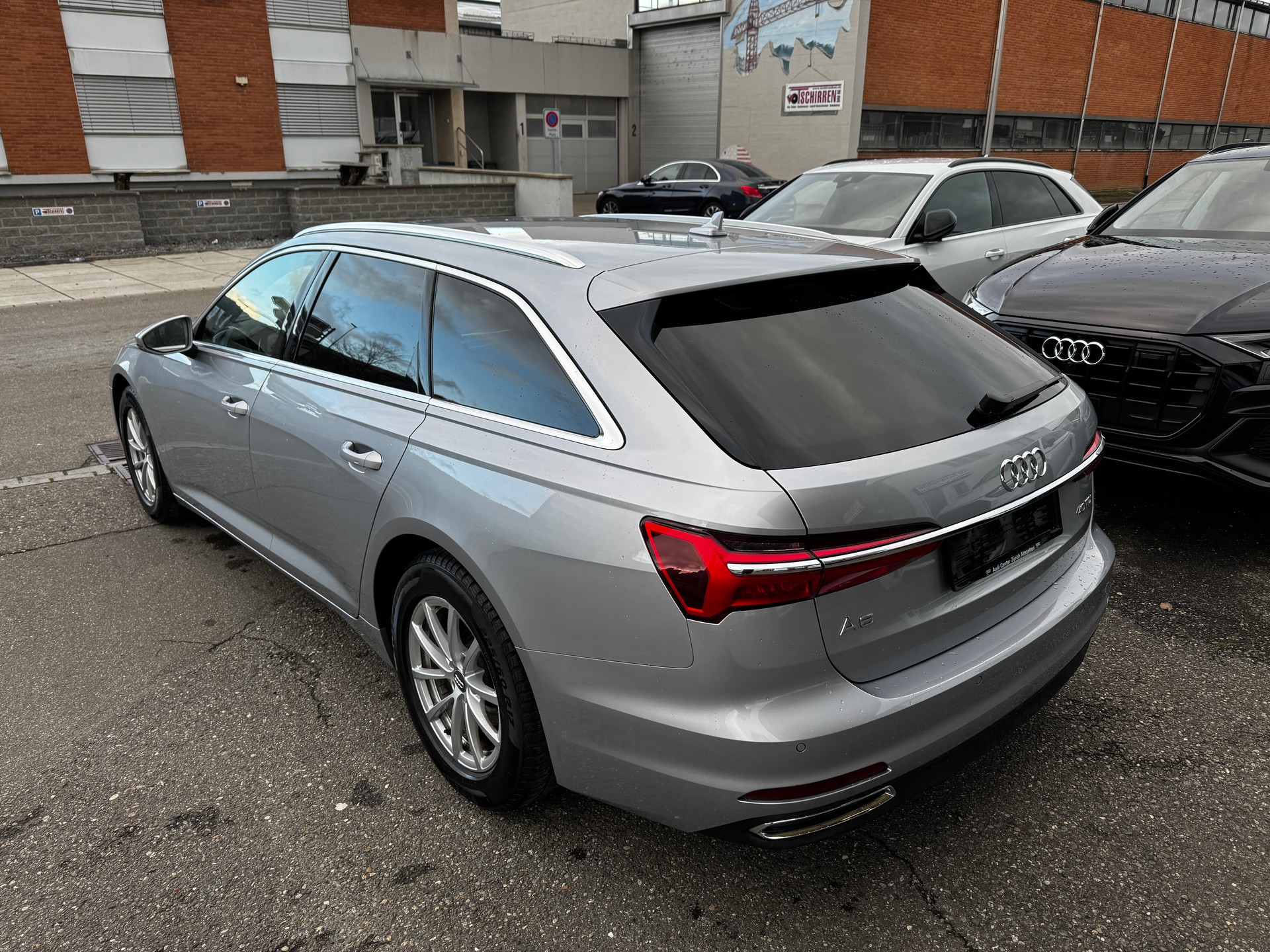 AUDI A6 Avant 40 TDI Design quattro S-tronic-image-1