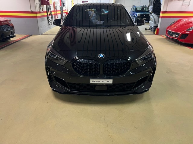 BMW M135i xDrive Steptronic, top Ausstattung, 8-fach bereift, Modell 2021-image-1