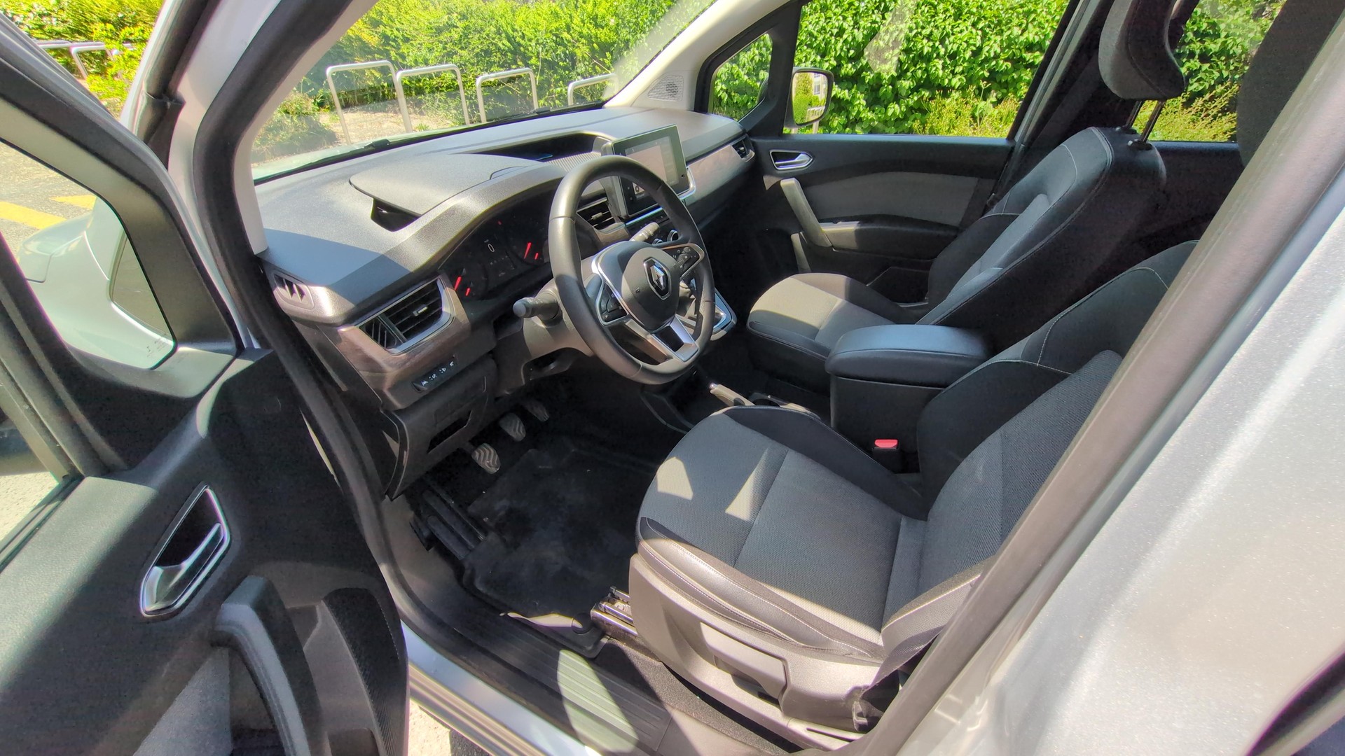 RENAULT 1.3 TCe 130 Intens-image-8