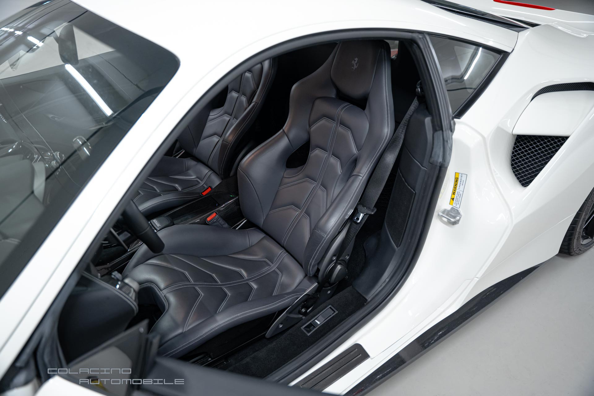 FERRARI 488 GTB 3.9 V8-image-13