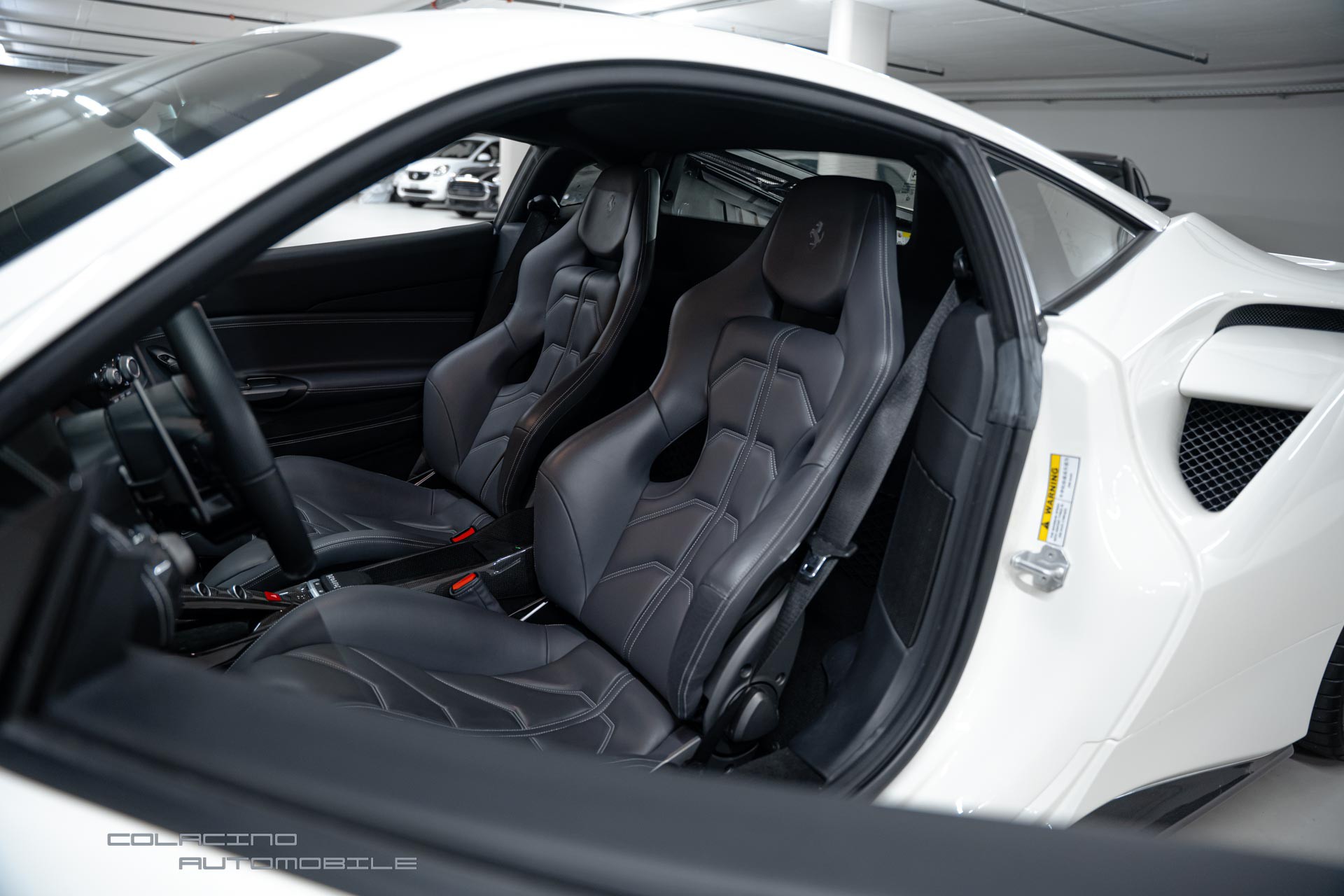 FERRARI 488 GTB 3.9 V8-image-14